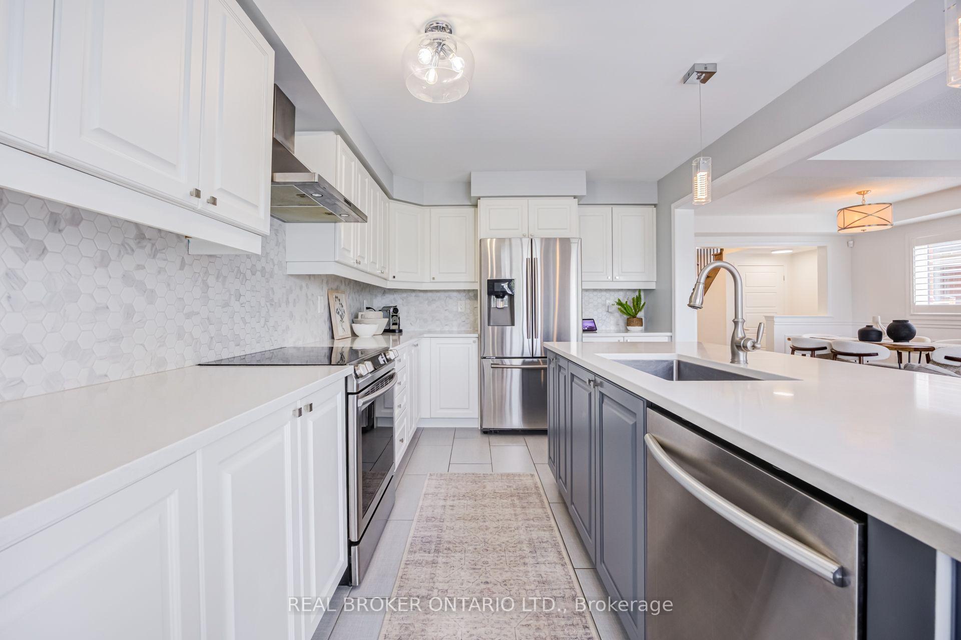 Photo 17 of 1178 Duignan Crescent, Milton, Ford — HOMEH
