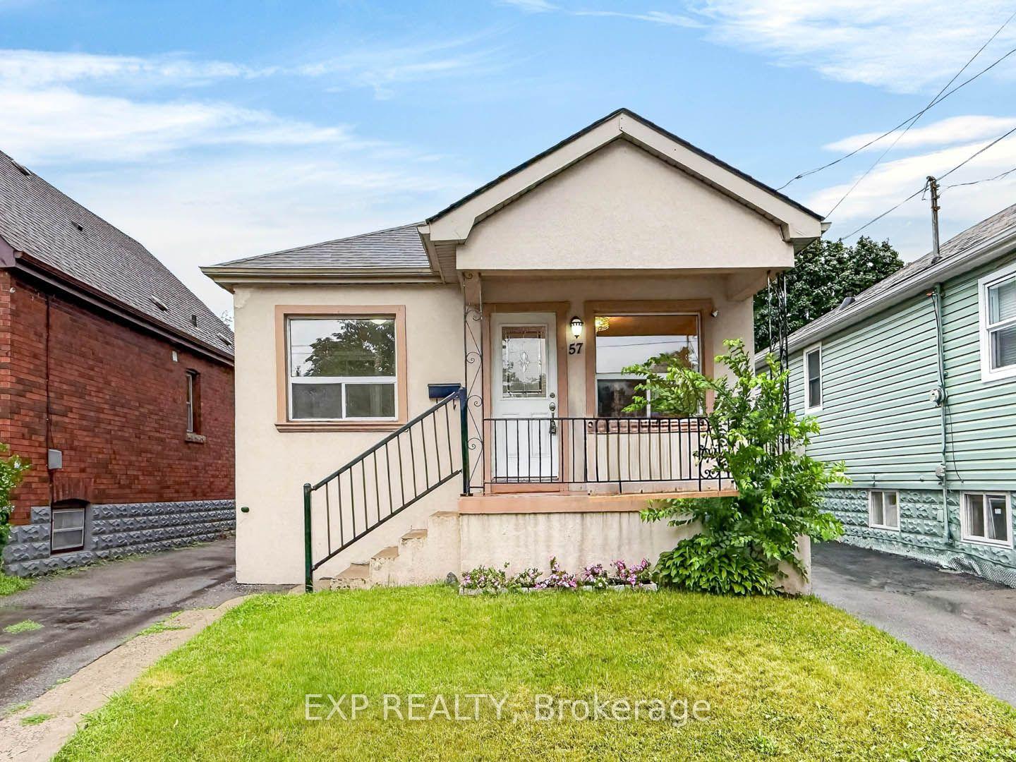 Front of 57 Weir Street S