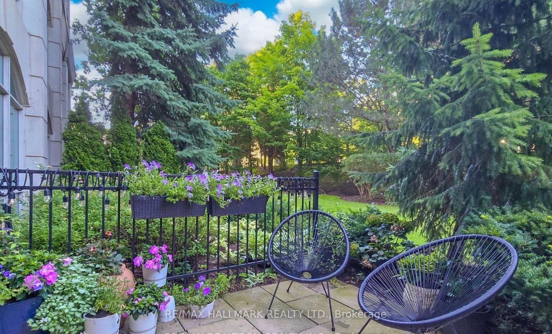 Photo 4 of Unit 115, 18 William Carson Crescent, North York, St. Andrew-Windfields — HOMEH