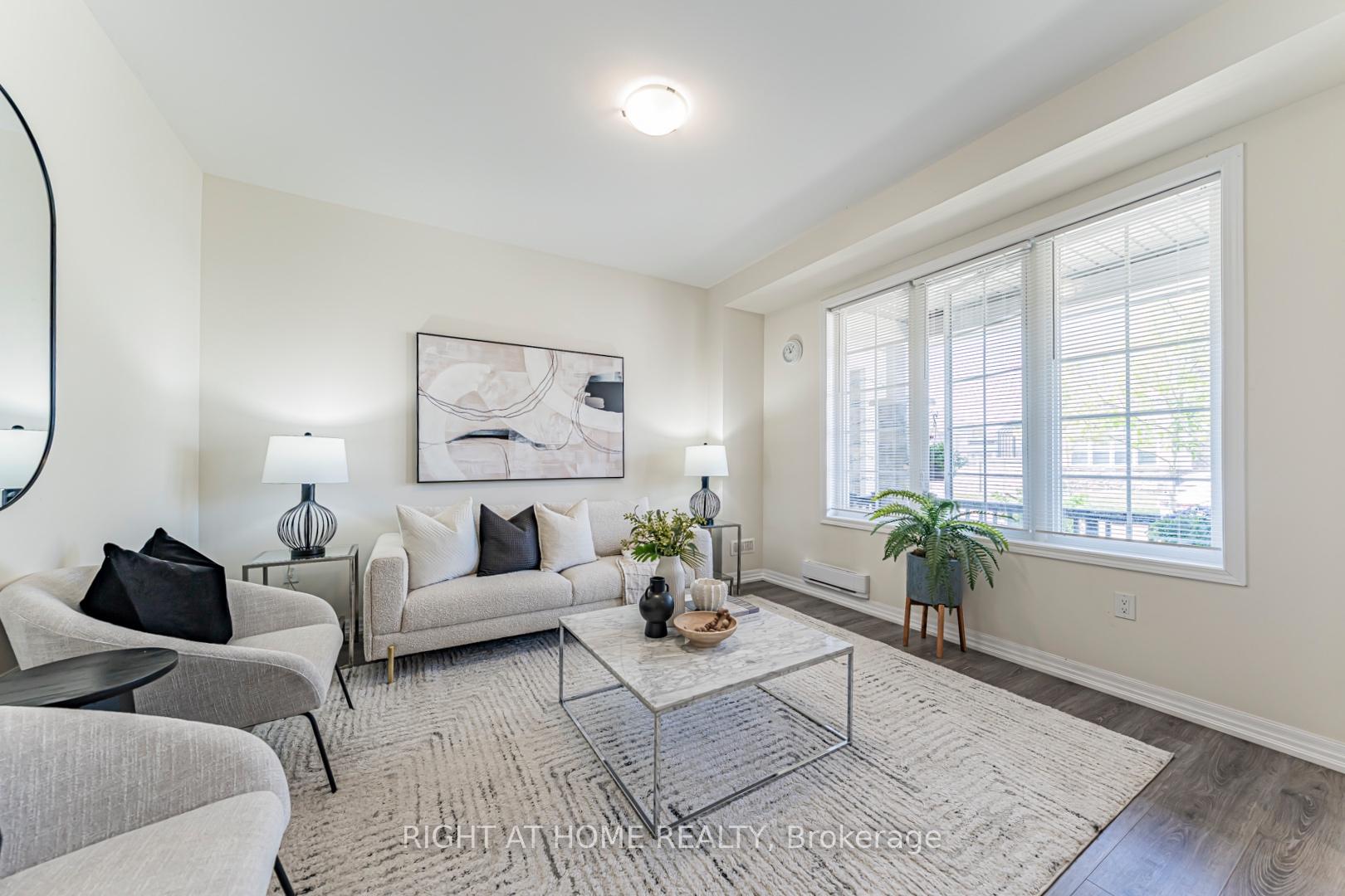 Photo 1 of 3315 Vardon Way, Oakville, Glenorchy — HOMEH