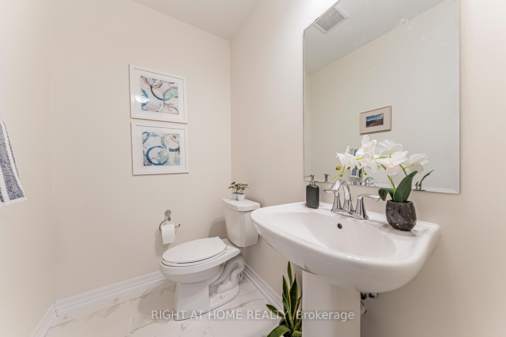 Photo 10 of 3315 Vardon Way, Oakville, Glenorchy — HOMEH