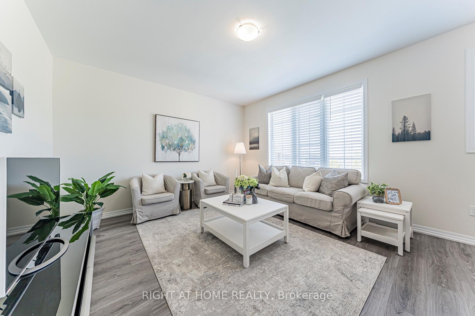 Photo 11 of 3315 Vardon Way, Oakville, Glenorchy — HOMEH
