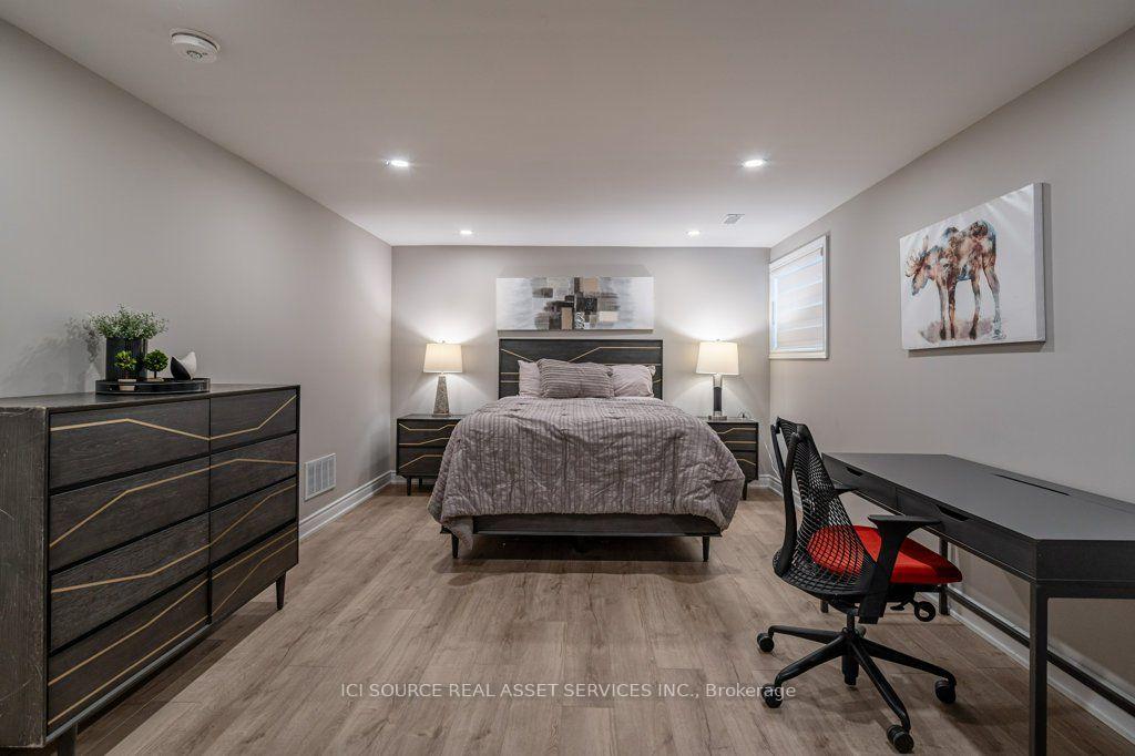 Photo 6 of Unit B, 509 Clayton Avenue, Peterborough, Monaghan Ward 2 — HOMEH