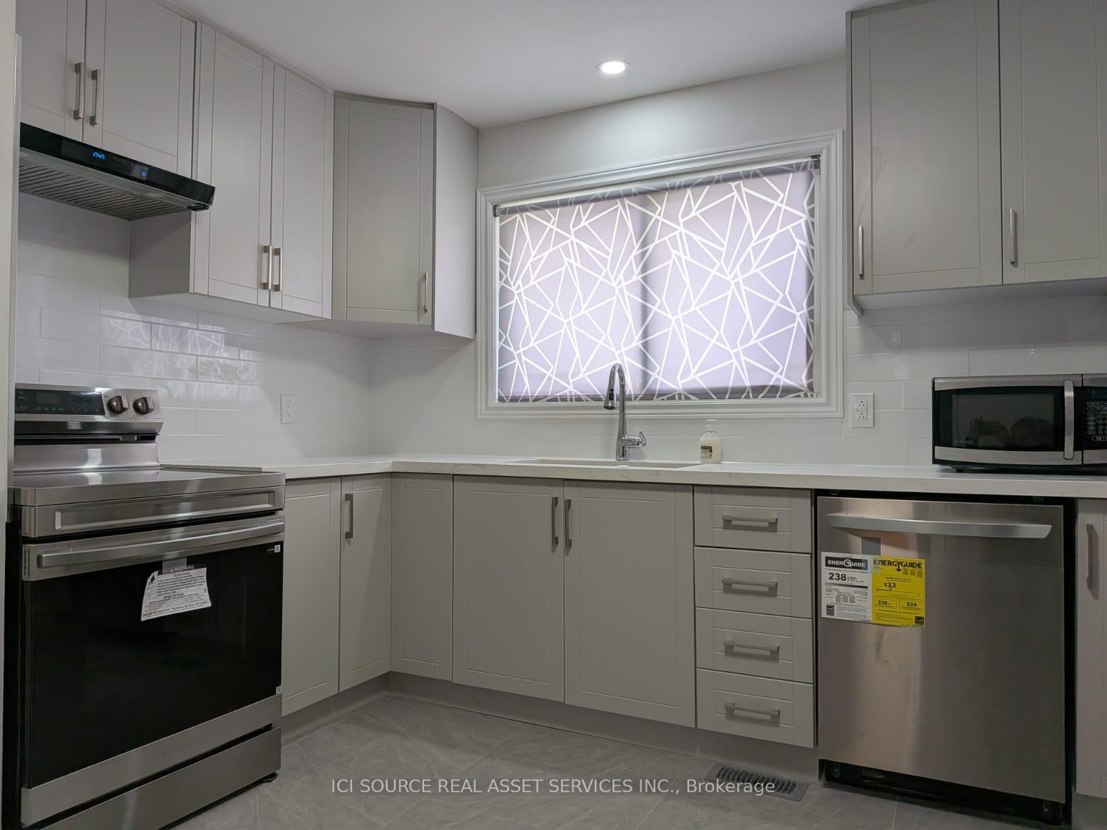 Photo 1 of Unit A - Upper, 21 Parkdale Drive, Belleville, Belleville Ward — HOMEH