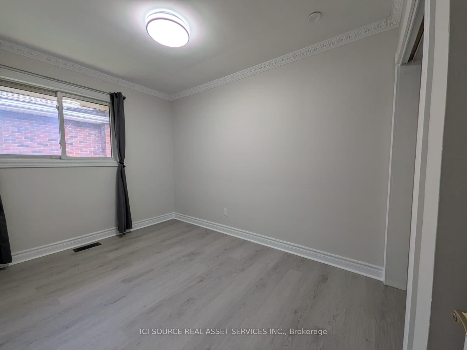 Photo 10 of Unit A - Upper, 21 Parkdale Drive, Belleville, Belleville Ward — HOMEH