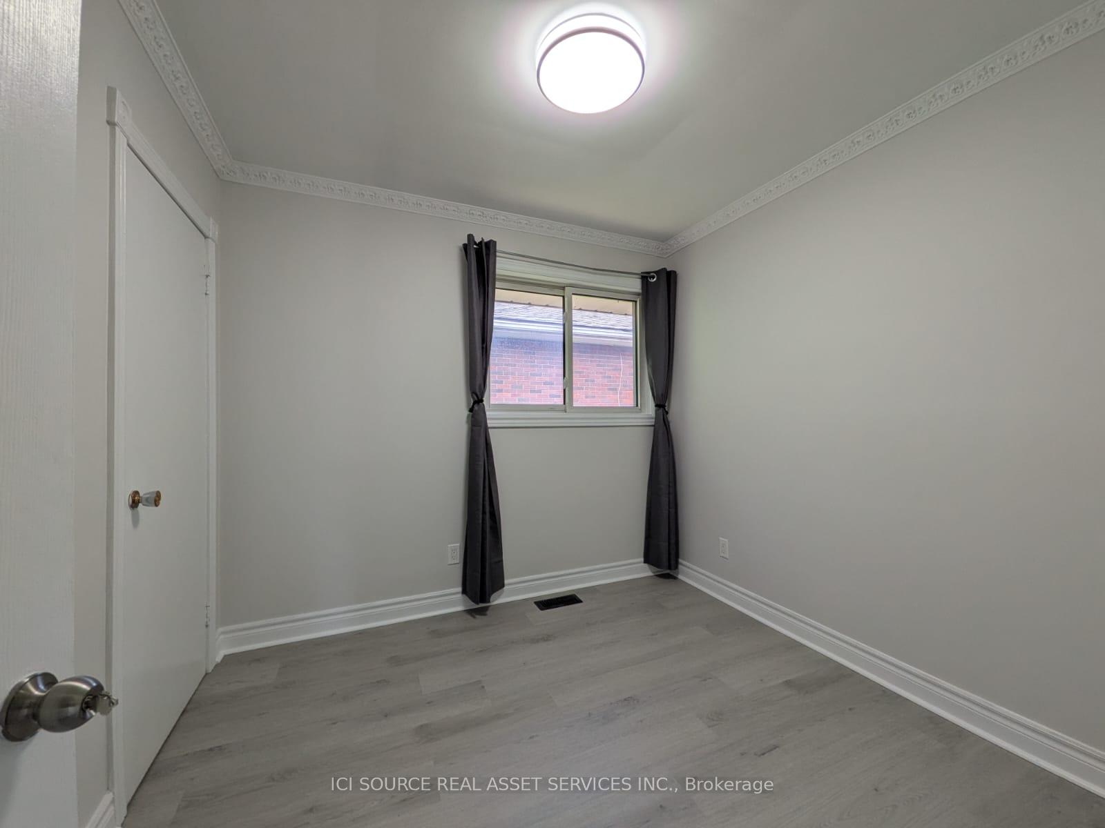 Photo 15 of Unit A - Upper, 21 Parkdale Drive, Belleville, Belleville Ward — HOMEH