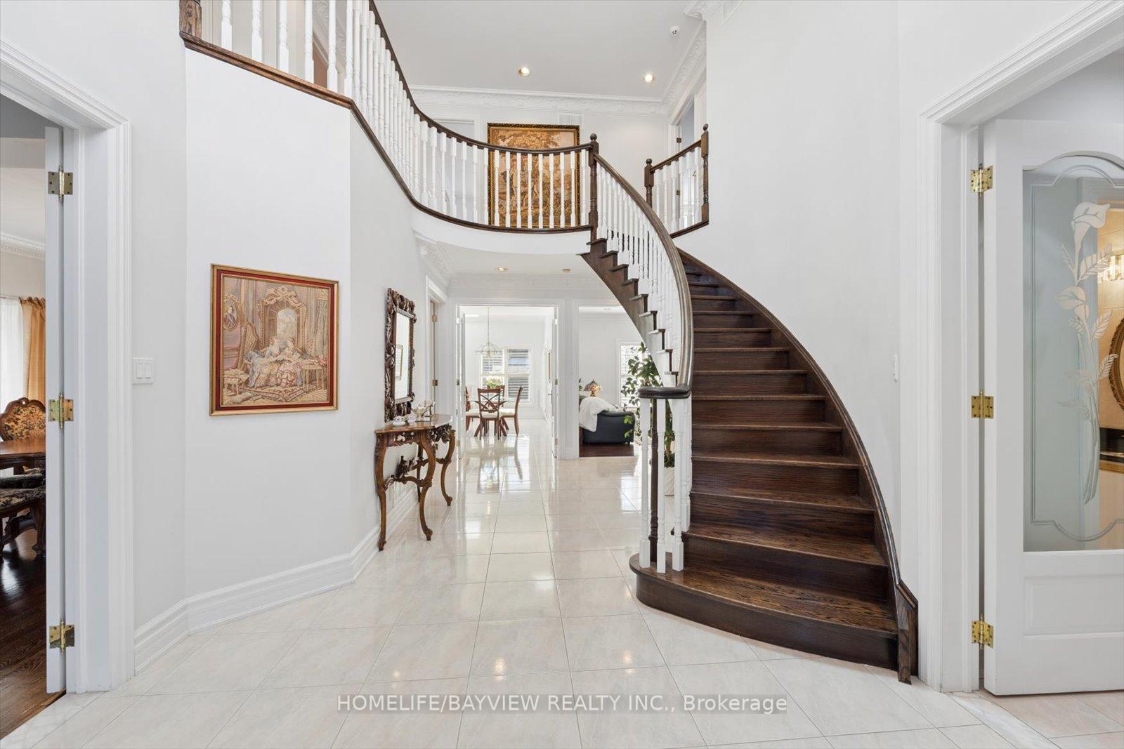 Photo 6 of 11 Sorrento Drive, Richmond Hill, North Richvale — HOMEH