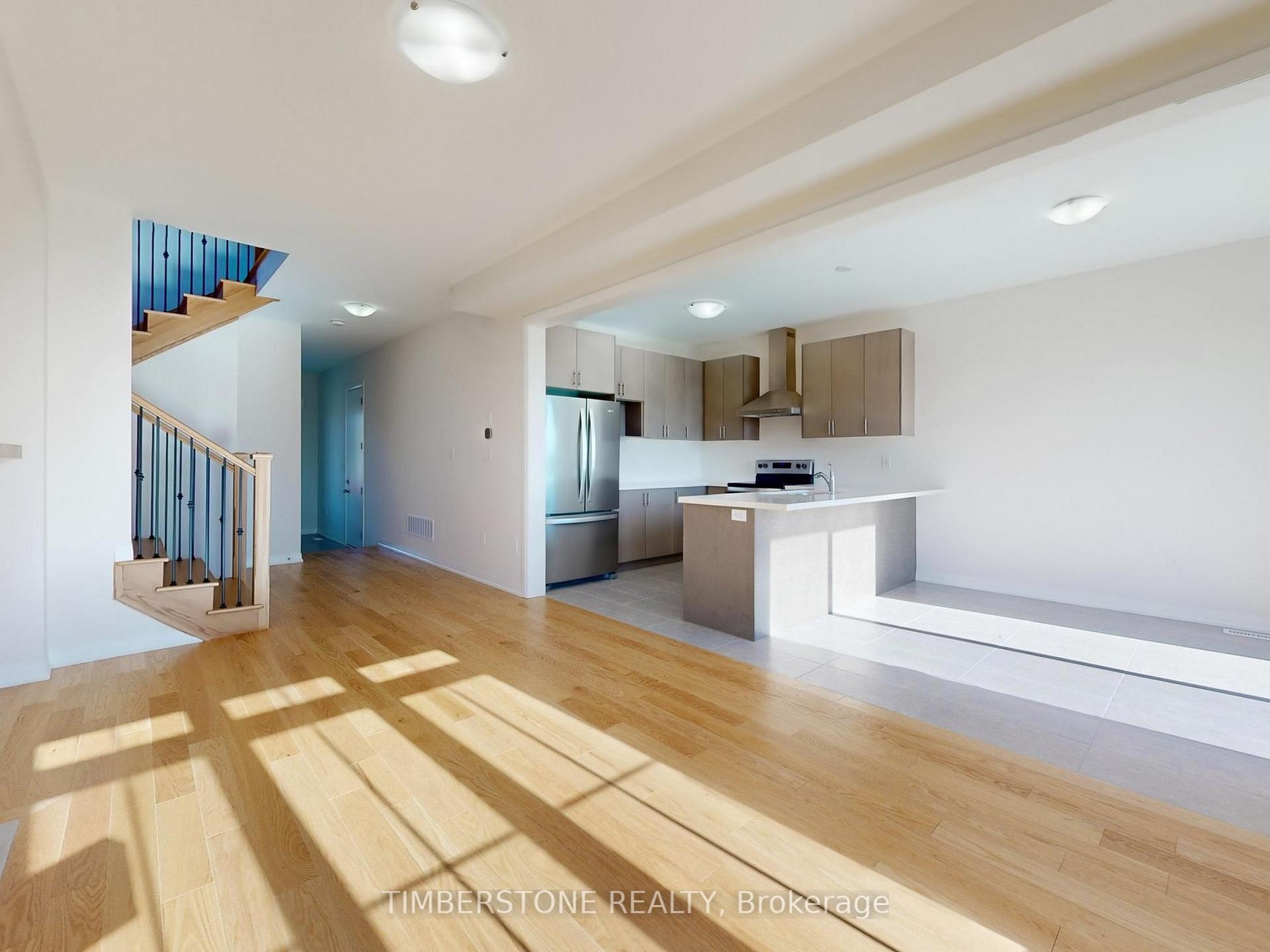 Photo 6 of 1103 Zircon Manor, Pickering, Rural Pickering — HOMEH