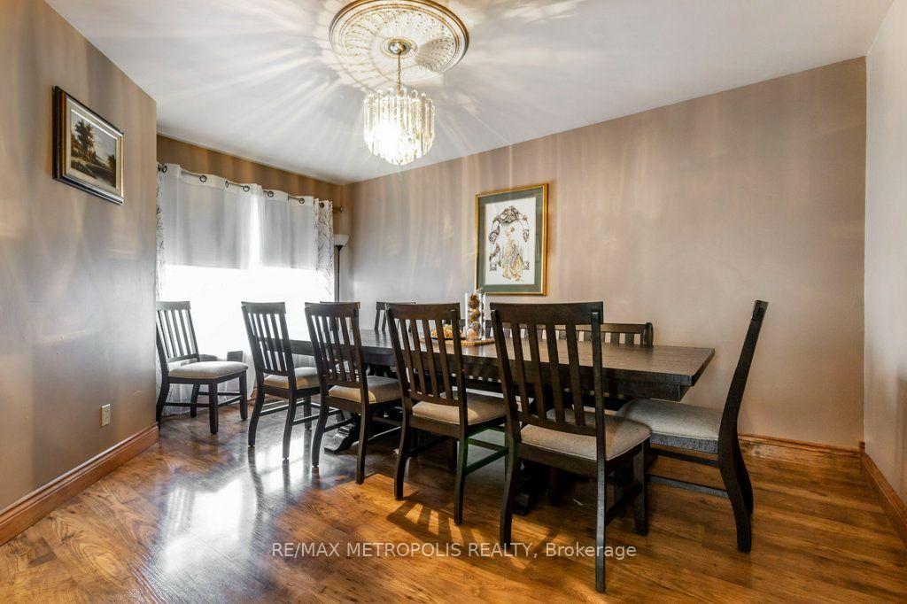 Photo 5 of 269 Burnett Avenue, Cambridge, Sheldon-Conestoga — HOMEH
