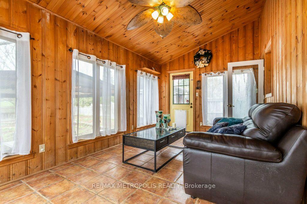 Photo 15 of 269 Burnett Avenue, Cambridge, Sheldon-Conestoga — HOMEH