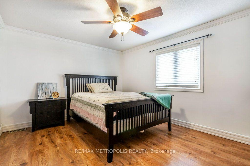Photo 21 of 269 Burnett Avenue, Cambridge, Sheldon-Conestoga — HOMEH