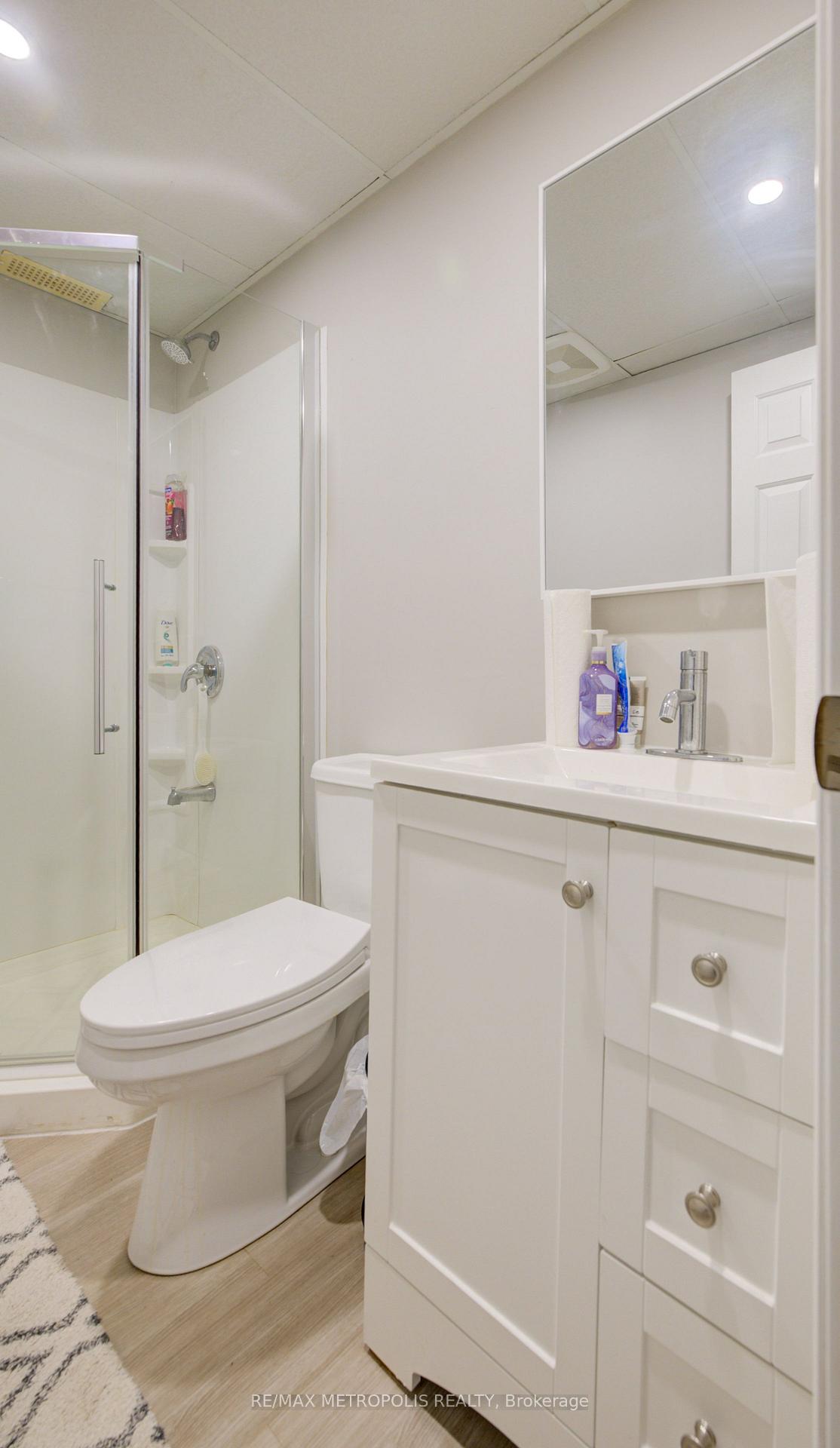 Photo 31 of 269 Burnett Avenue, Cambridge, Sheldon-Conestoga — HOMEH