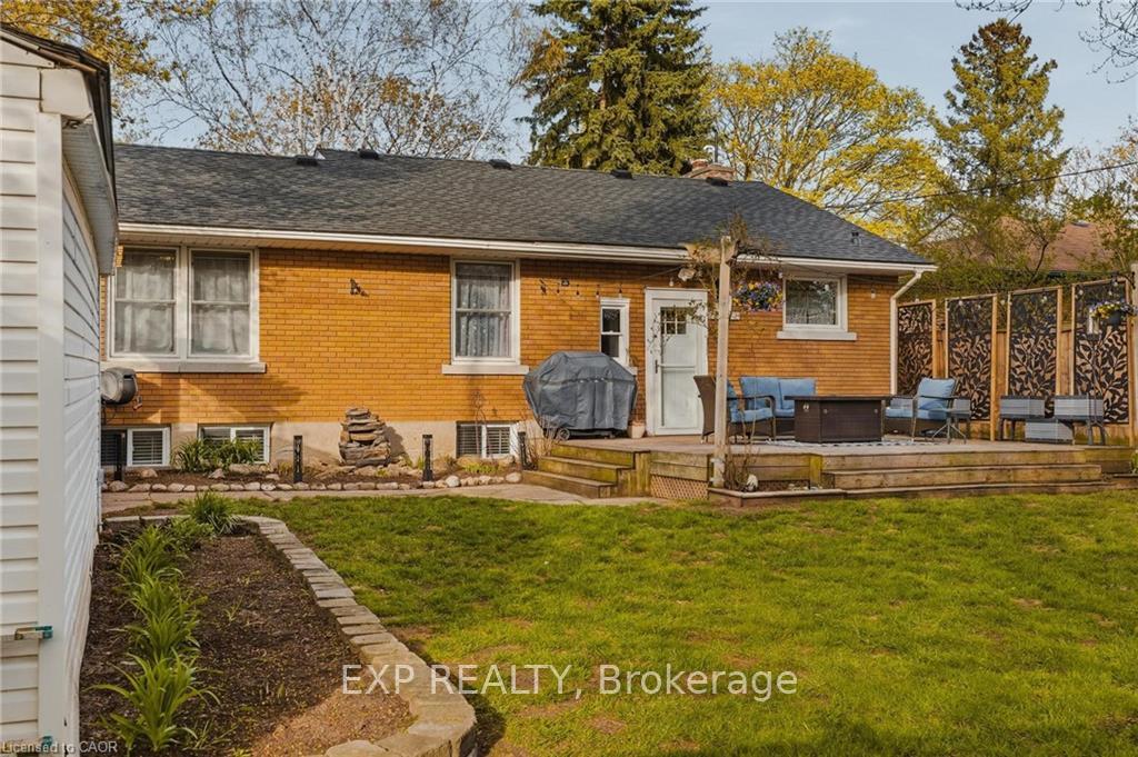 Photo 29 of 120 Elgin Crescent, Waterloo, Downtown Waterloo — HOMEH
