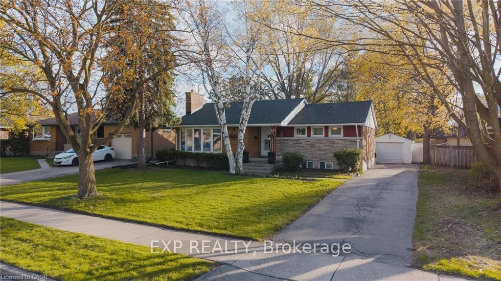 Photo 34 of 120 Elgin Crescent, Waterloo, Downtown Waterloo — HOMEH