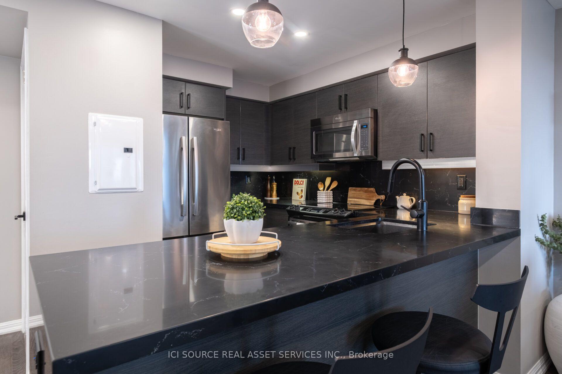 Photo 7 of Unit 1109, 125 Western Battery Road, Toronto, Niagara — HOMEH