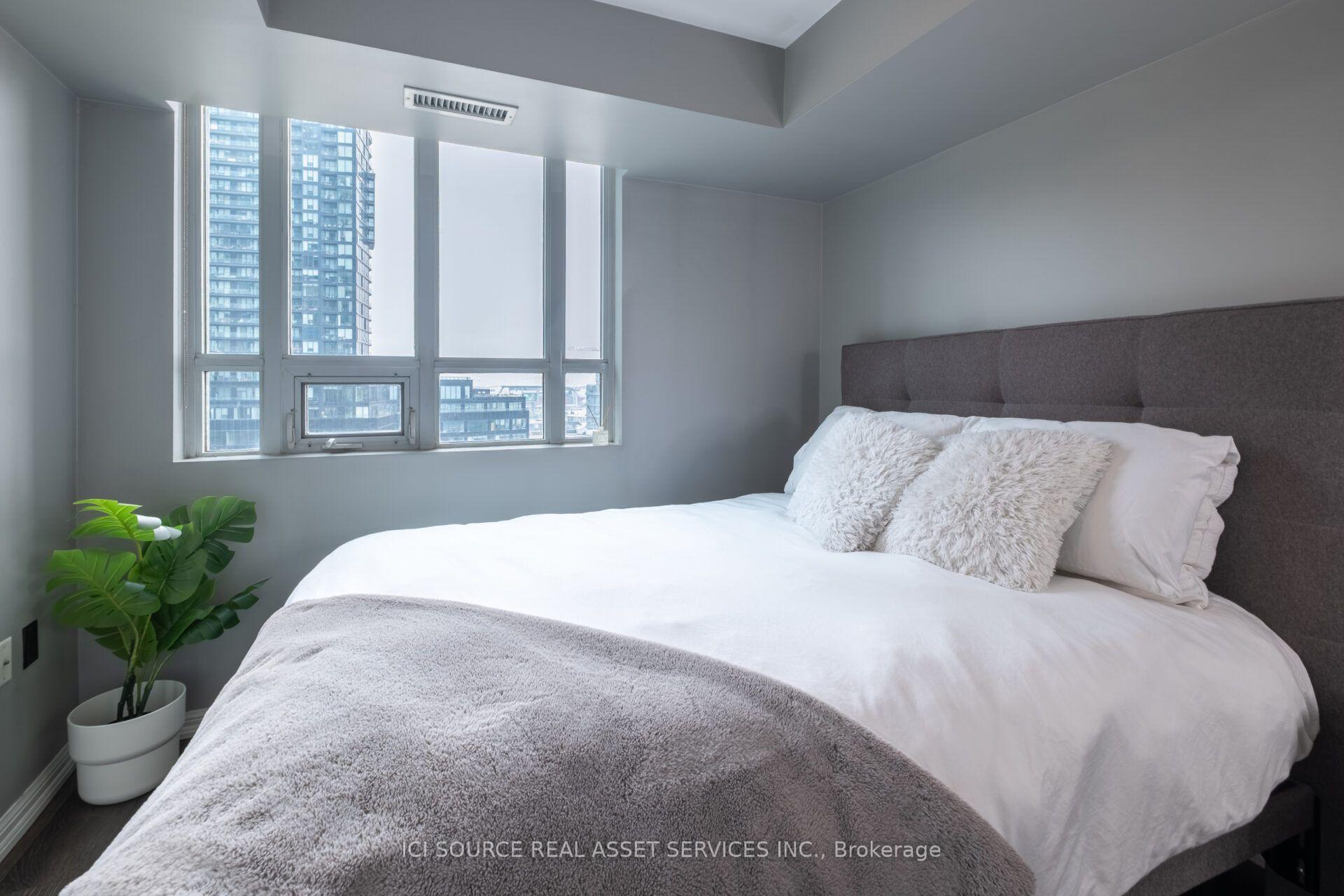 Photo 11 of Unit 1109, 125 Western Battery Road, Toronto, Niagara — HOMEH