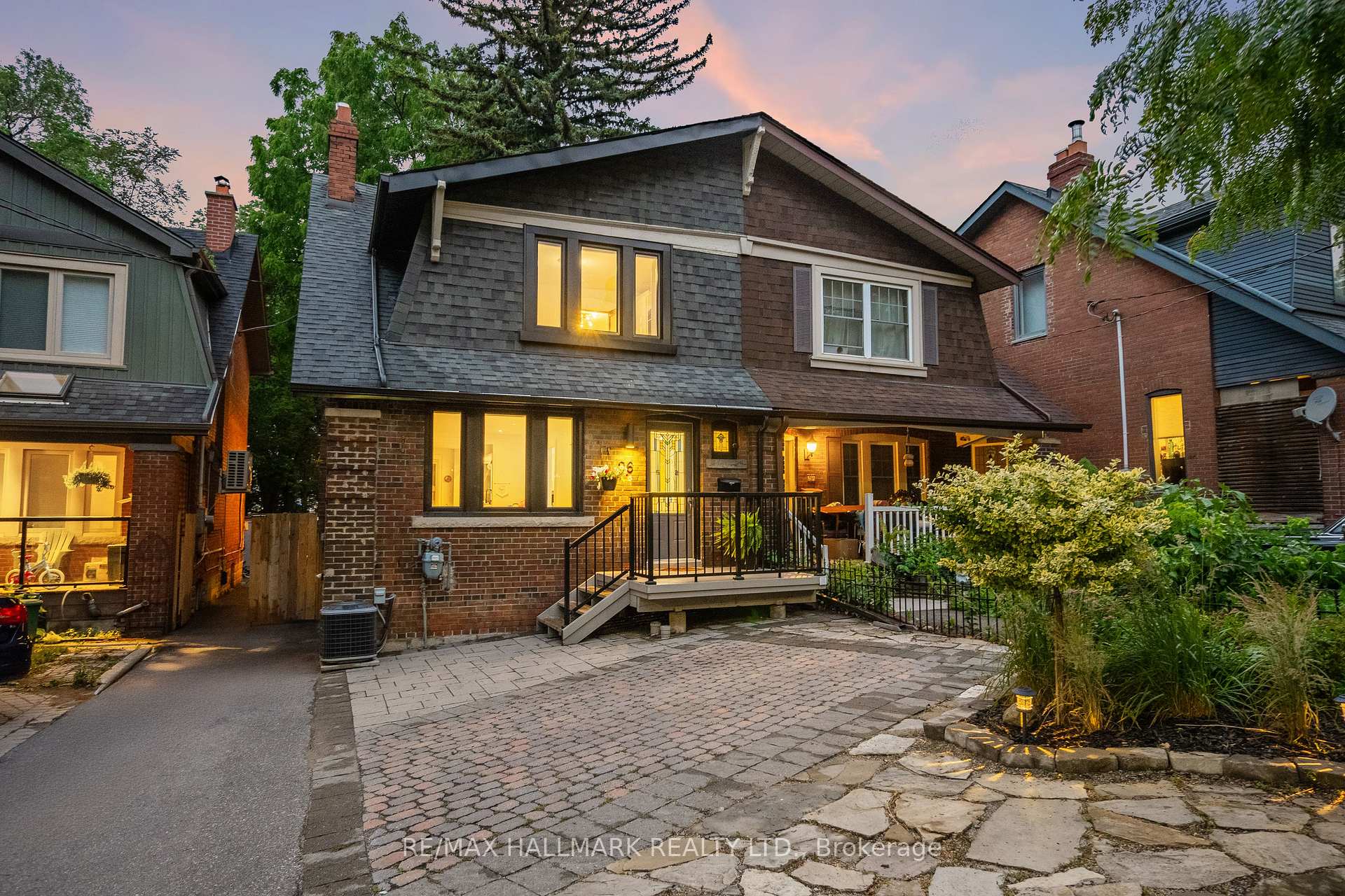 Photo 49 of 26 Main Street, Toronto, East End-Danforth — HOMEH