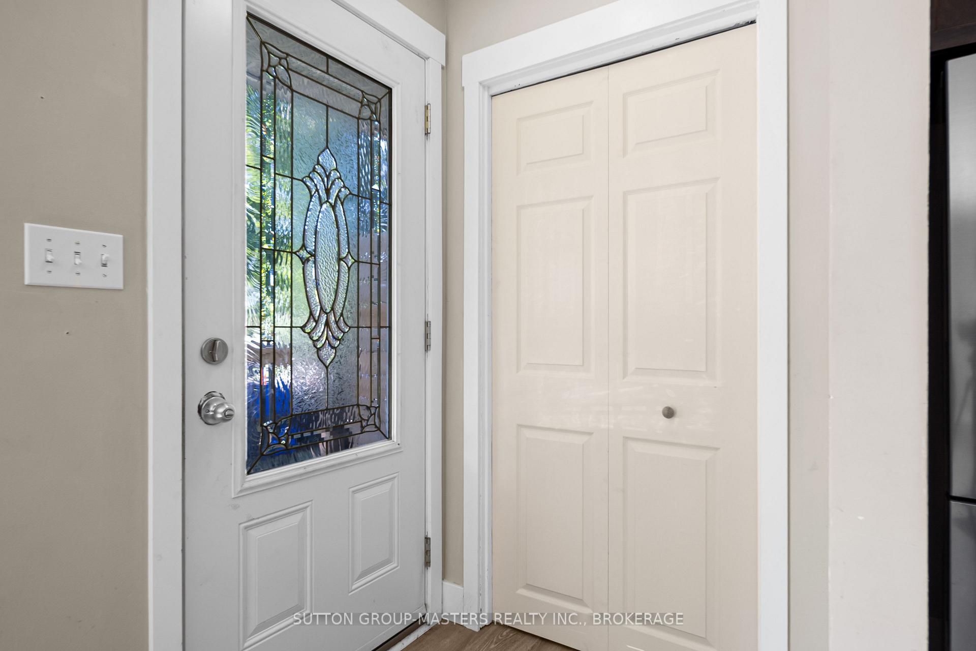 Photo 4 of 46 Morden Crescent, Loyalist, Amherstview — HOMEH