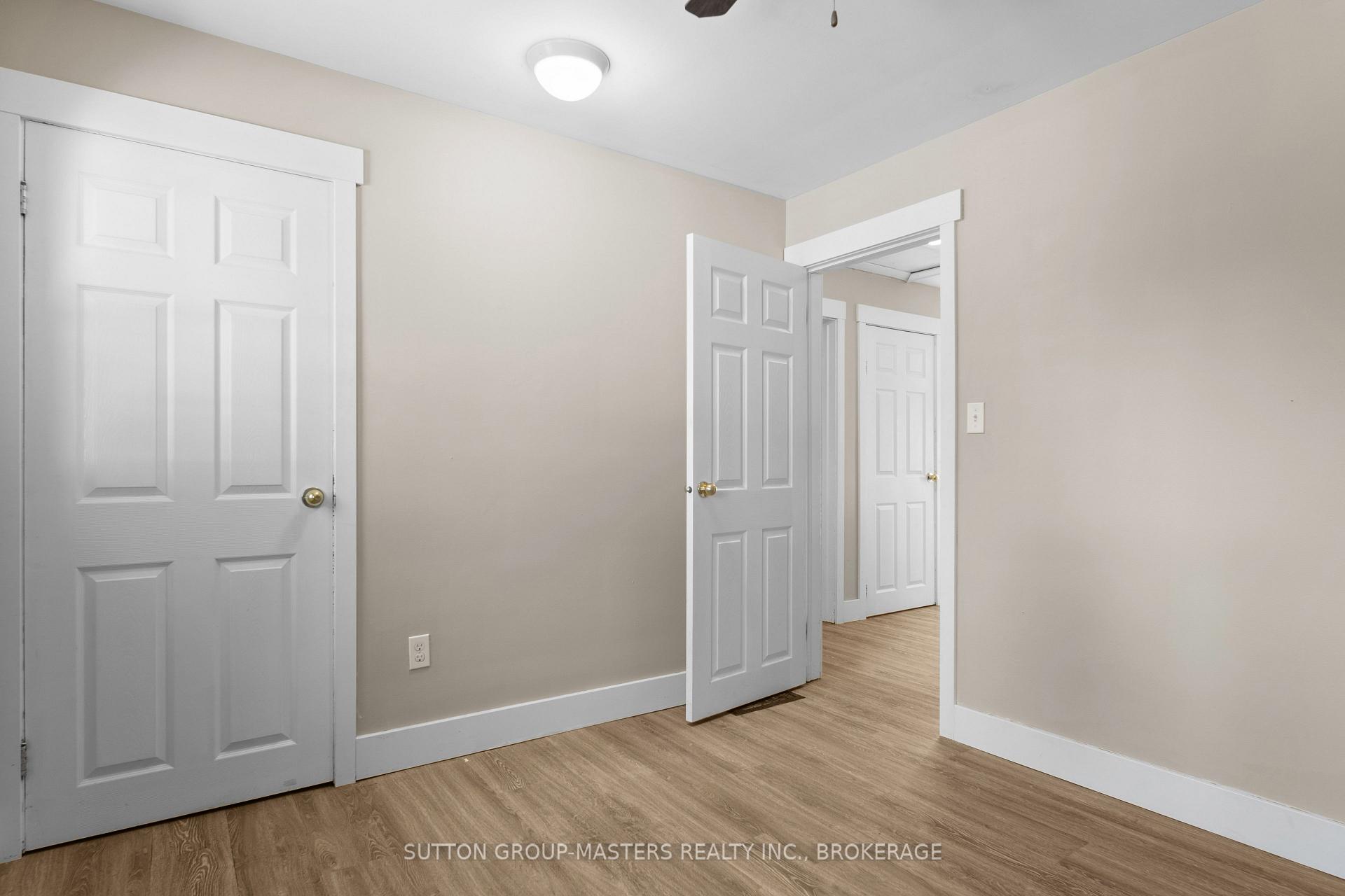 Photo 15 of 46 Morden Crescent, Loyalist, Amherstview — HOMEH