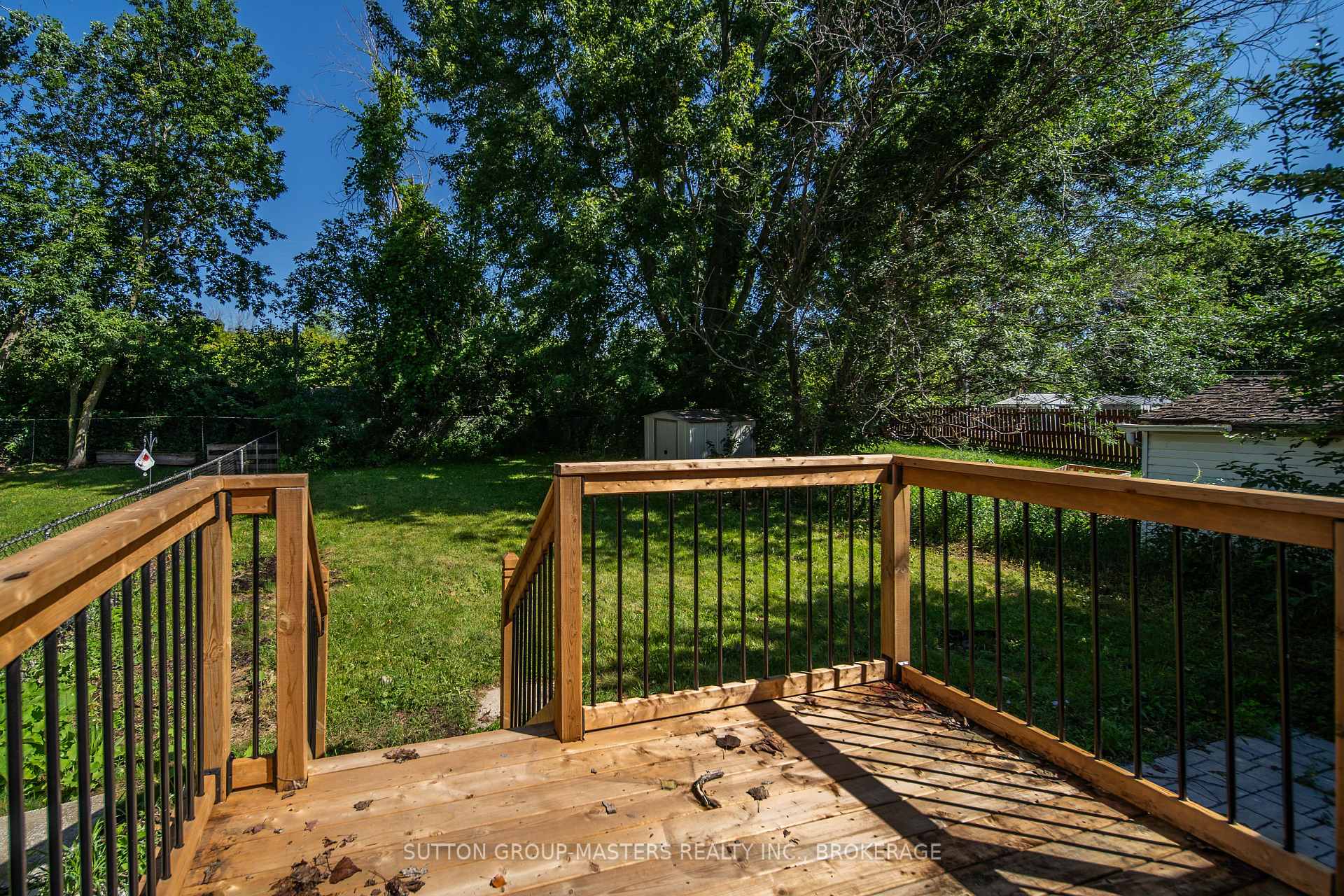 Photo 27 of 46 Morden Crescent, Loyalist, Amherstview — HOMEH