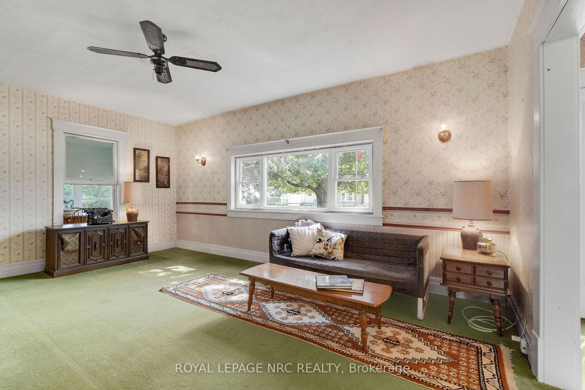 Photo 10 of 6511 Riall Street, Niagara Falls, Stamford — HOMEH