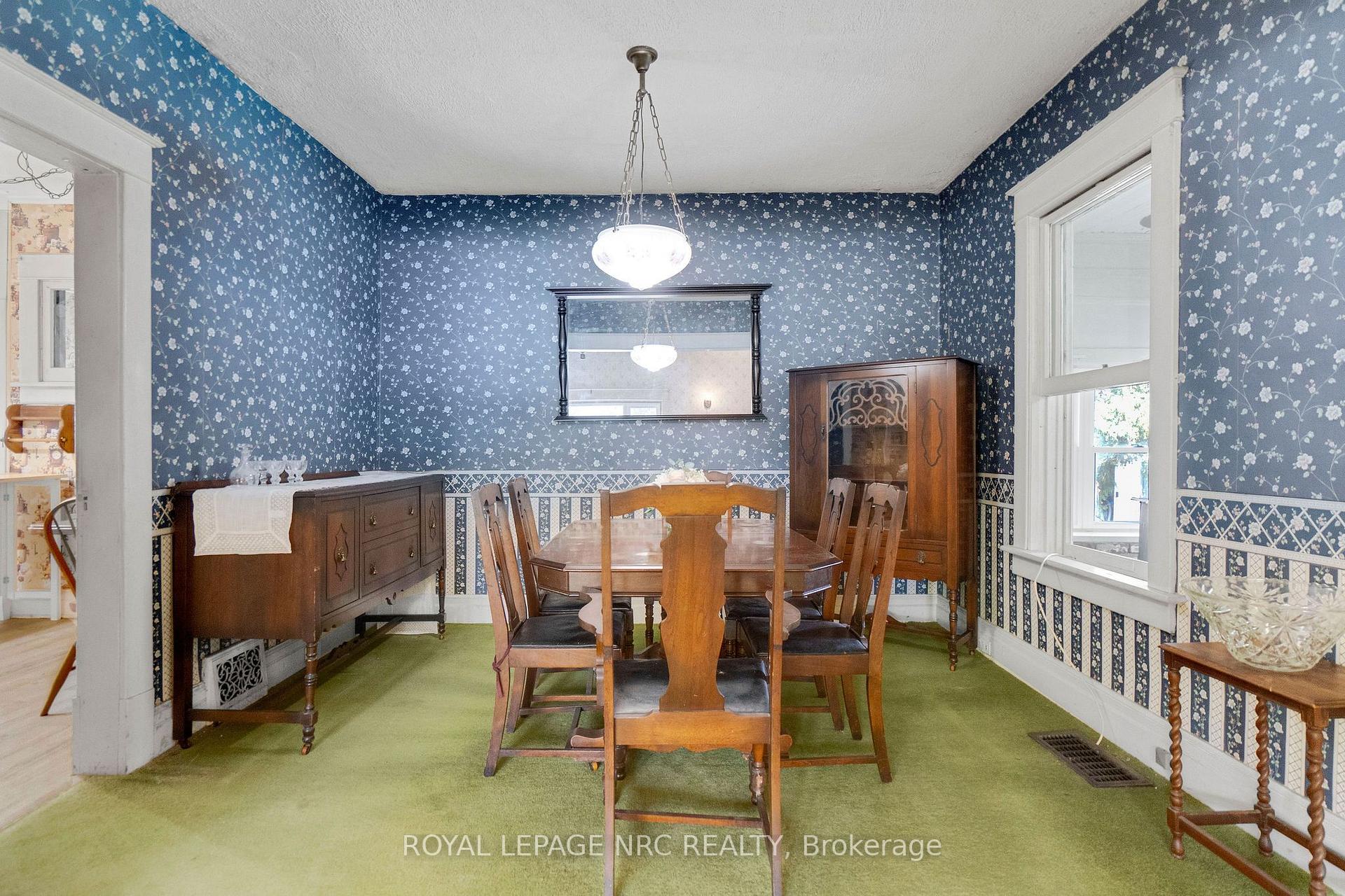 Photo 12 of 6511 Riall Street, Niagara Falls, Stamford — HOMEH