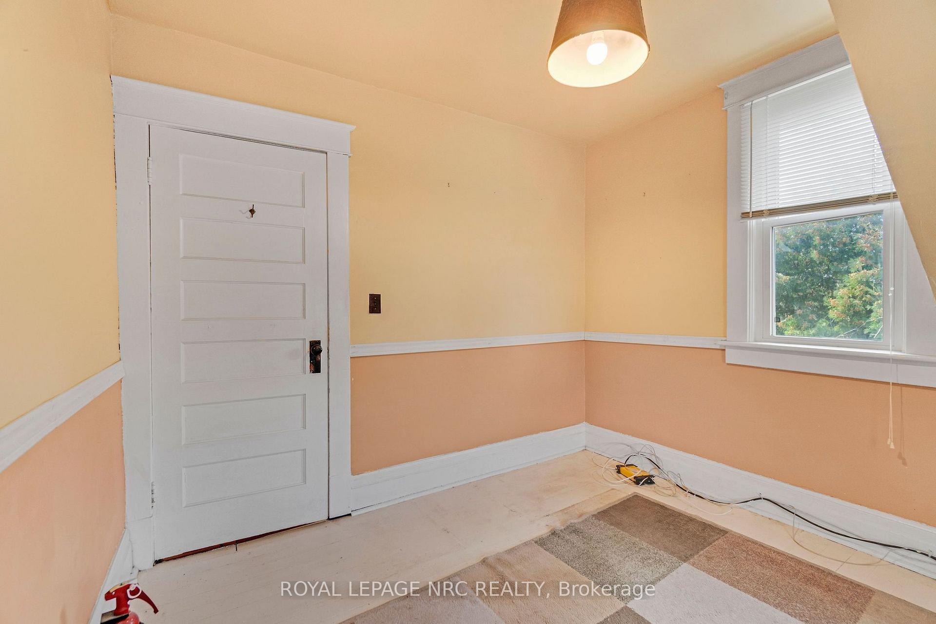 Photo 31 of 6511 Riall Street, Niagara Falls, Stamford — HOMEH