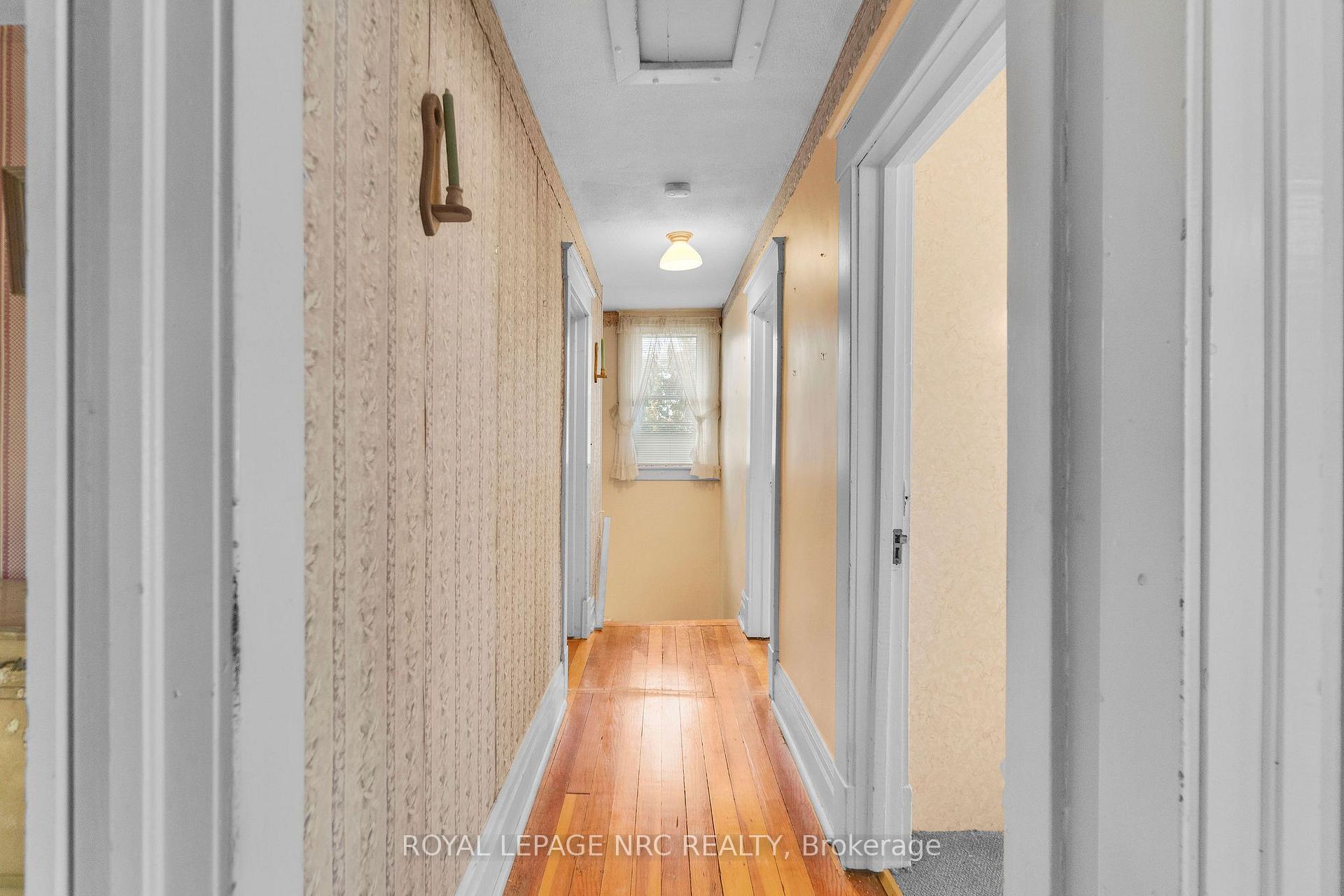 Photo 33 of 6511 Riall Street, Niagara Falls, Stamford — HOMEH