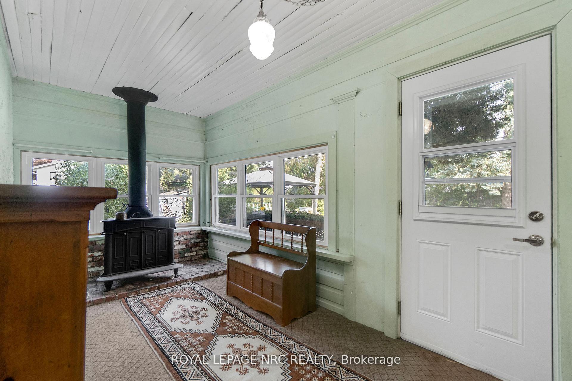 Photo 36 of 6511 Riall Street, Niagara Falls, Stamford — HOMEH