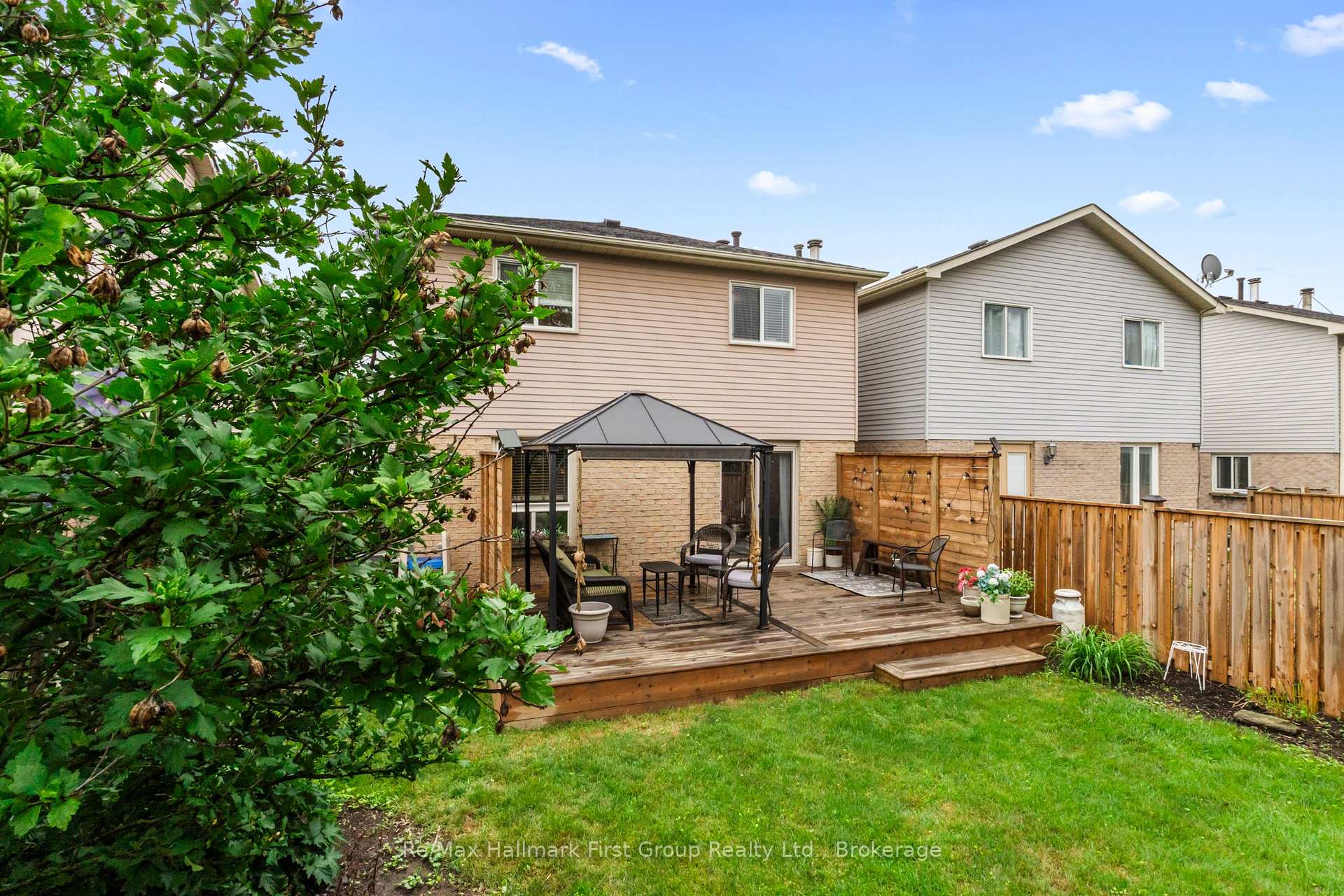 Photo 46 of 100 Rice Drive, Whitby, Pringle Creek — HOMEH