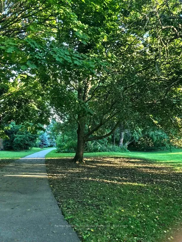 Photo 50 of 100 Rice Drive, Whitby, Pringle Creek — HOMEH