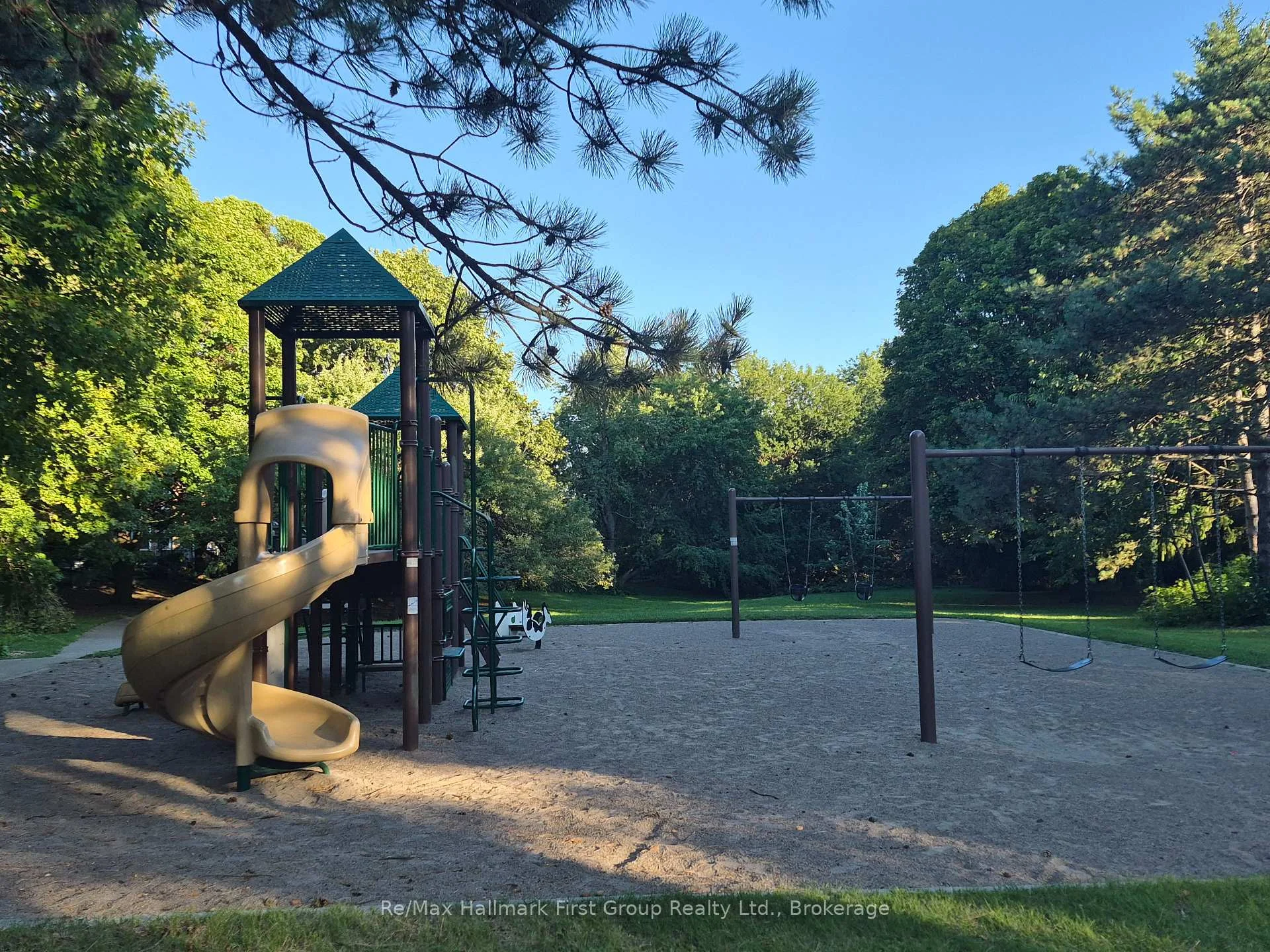 Photo 51 of 100 Rice Drive, Whitby, Pringle Creek — HOMEH