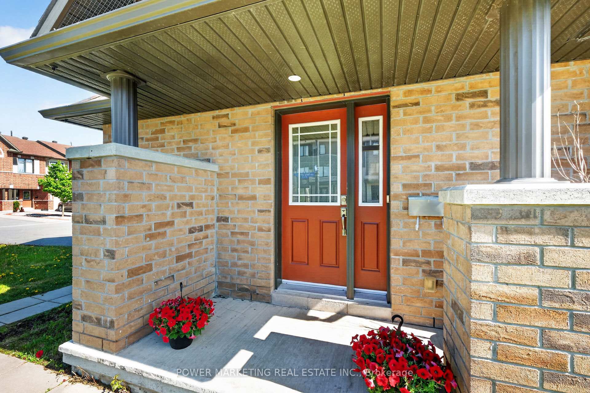 Photo 6 of 171 Lerta Way, Ottawa, Avalon West — HOMEH