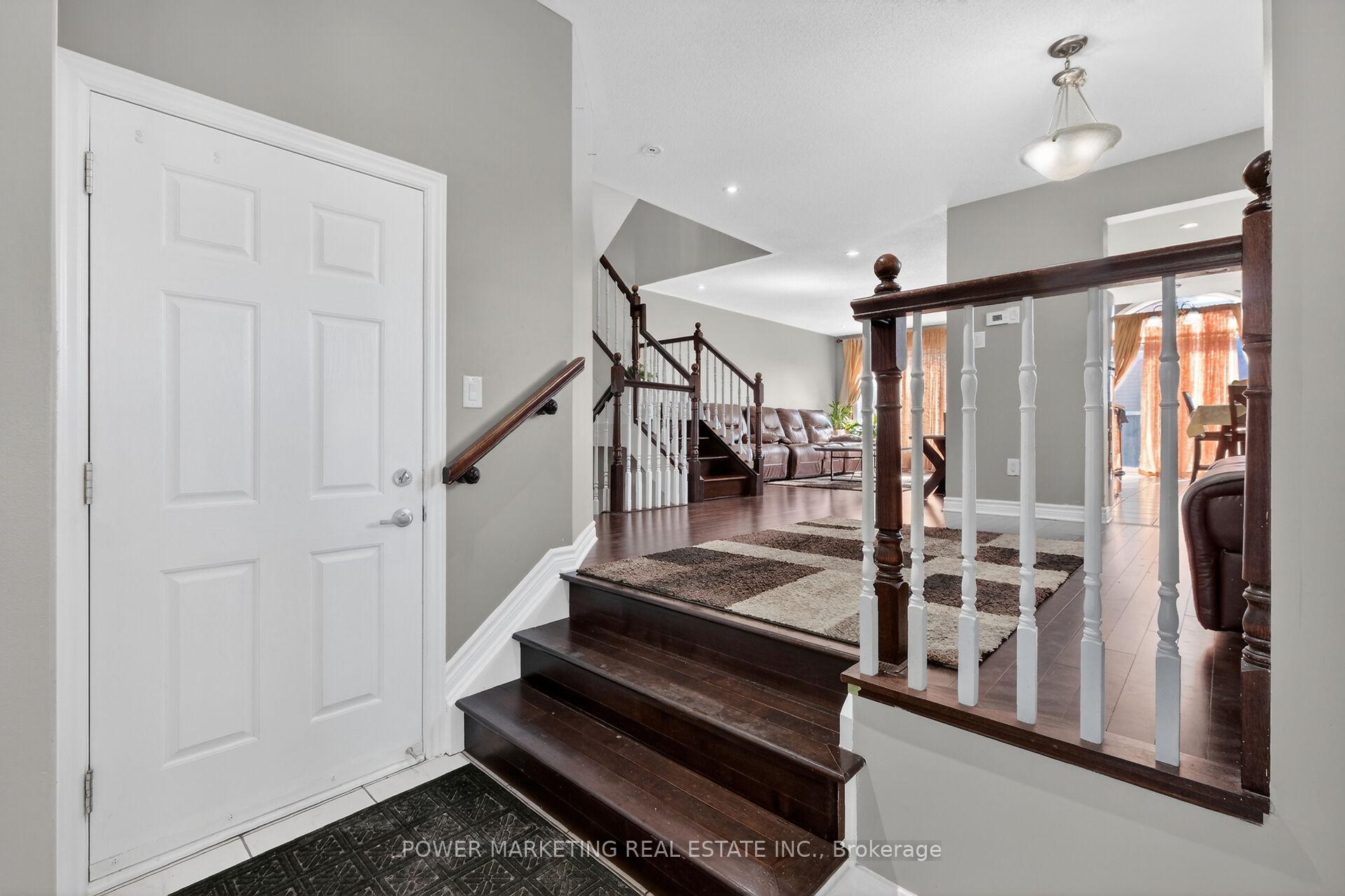 Photo 8 of 171 Lerta Way, Ottawa, Avalon West — HOMEH