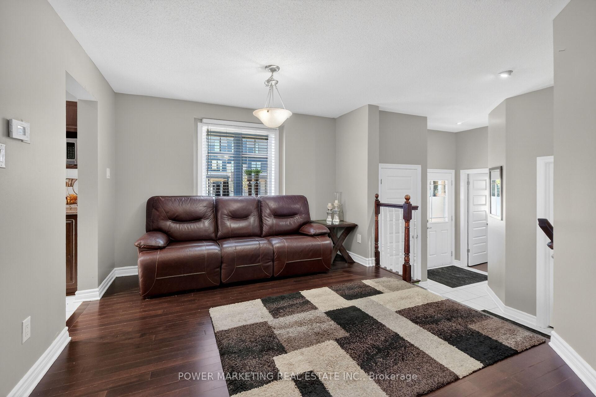 Photo 9 of 171 Lerta Way, Ottawa, Avalon West — HOMEH