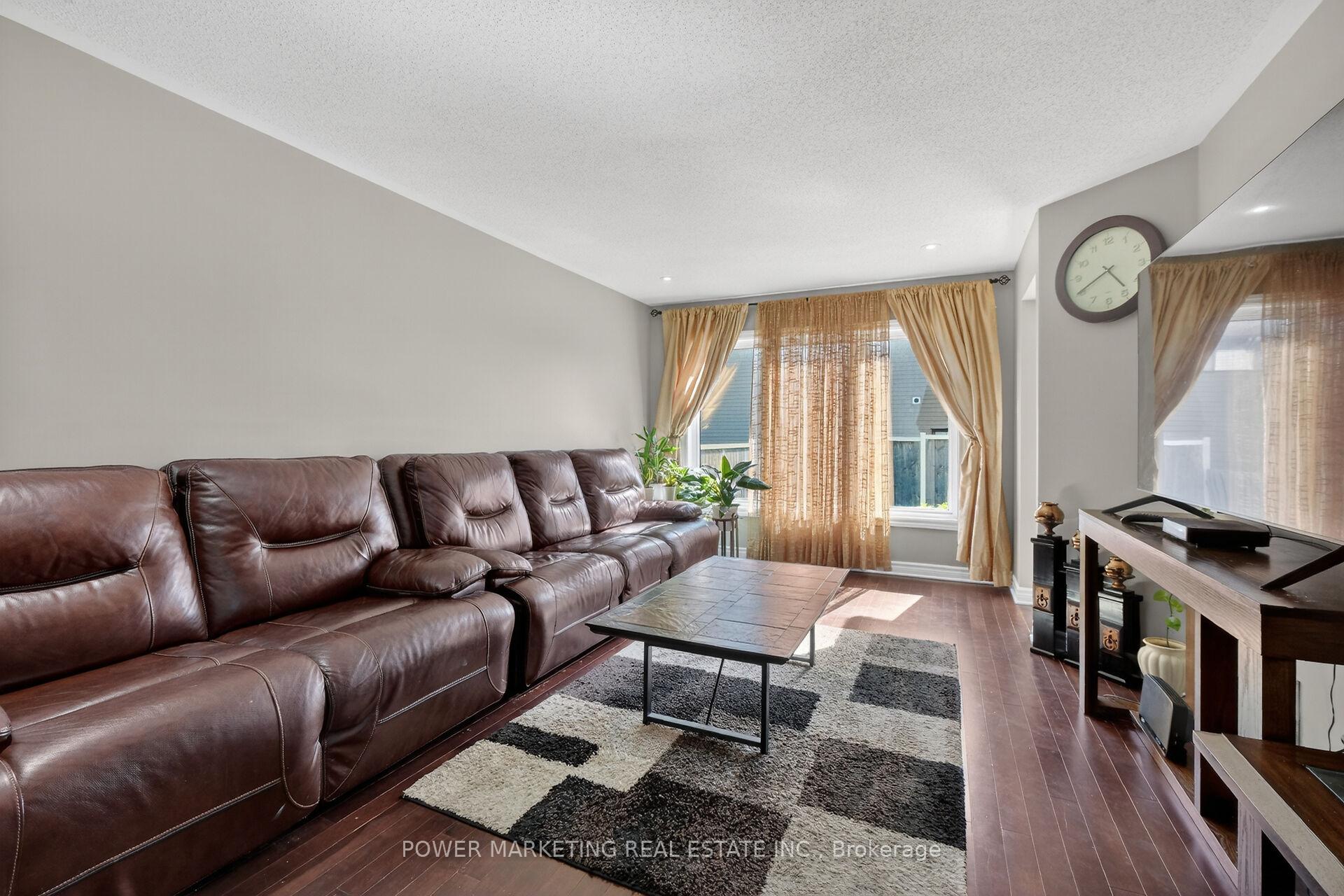 Photo 11 of 171 Lerta Way, Ottawa, Avalon West — HOMEH