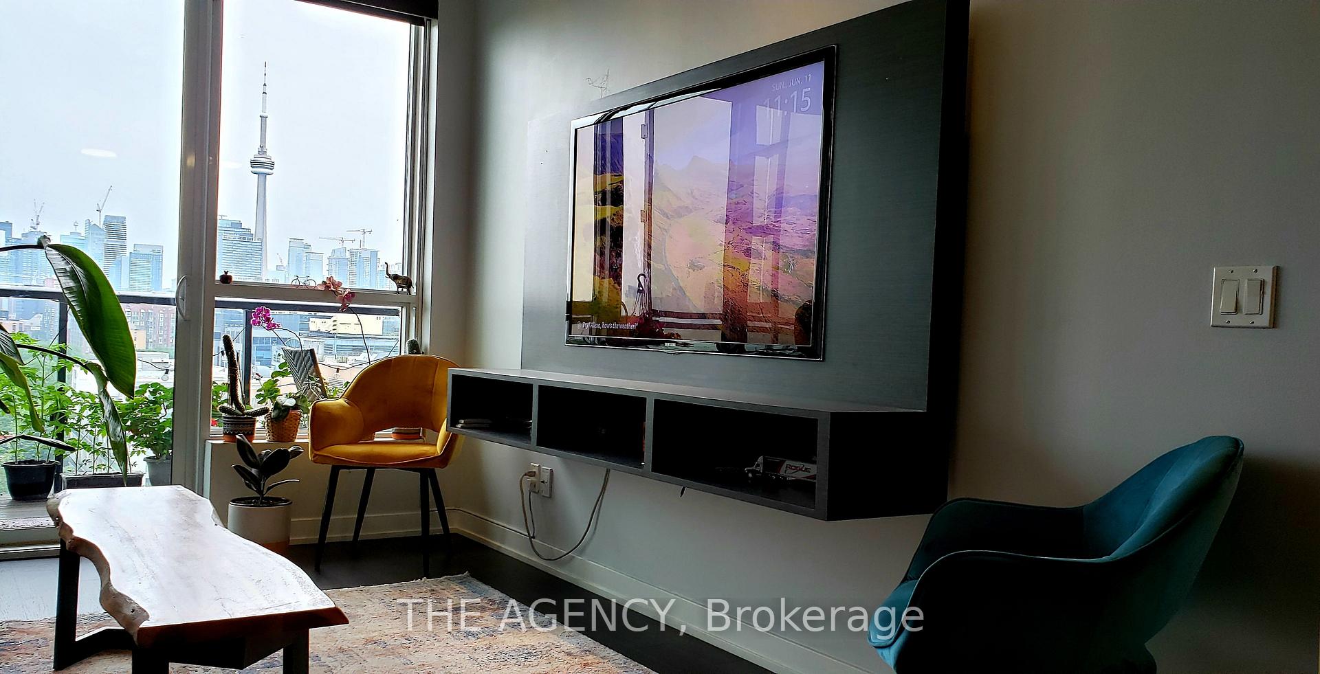 Photo 6 of Unit 1005, 1030 King Street W, Toronto, Niagara — HOMEH