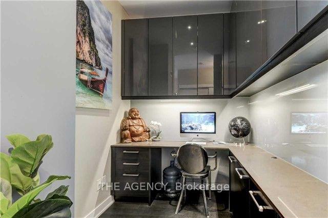 Photo 9 of Unit 1005, 1030 King Street W, Toronto, Niagara — HOMEH