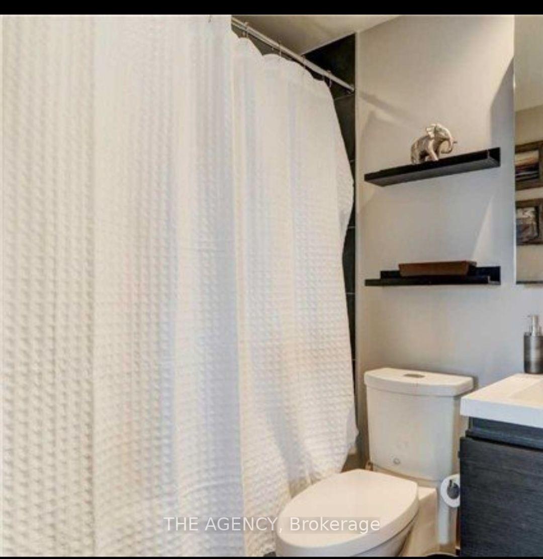 Photo 10 of Unit 1005, 1030 King Street W, Toronto, Niagara — HOMEH