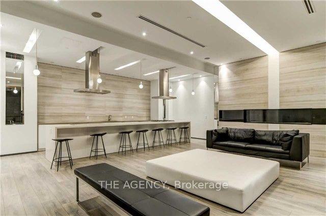 Photo 17 of Unit 1005, 1030 King Street W, Toronto, Niagara — HOMEH
