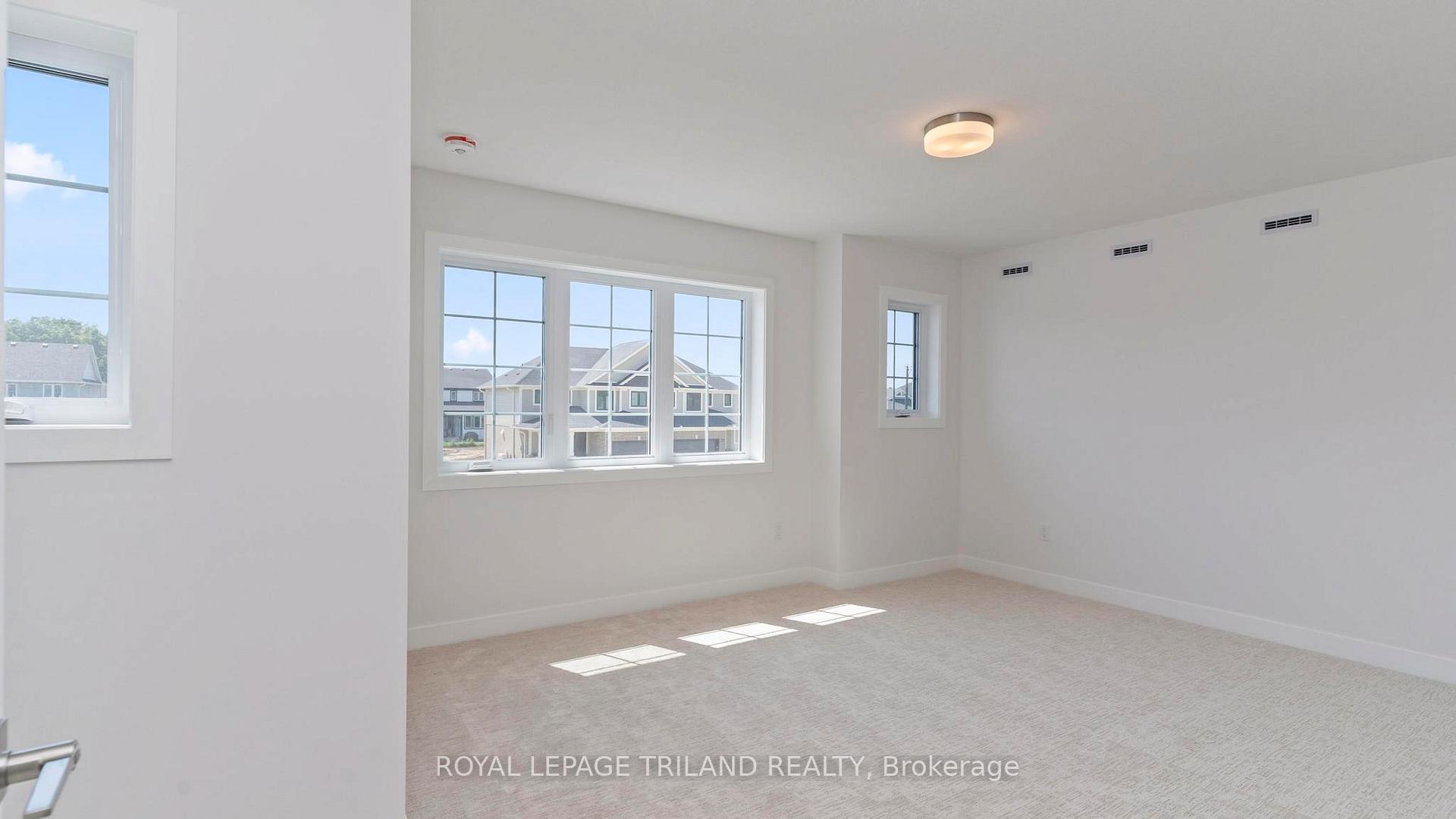 Photo 8 of 47 Harrow Lane, St. Thomas — HOMEH