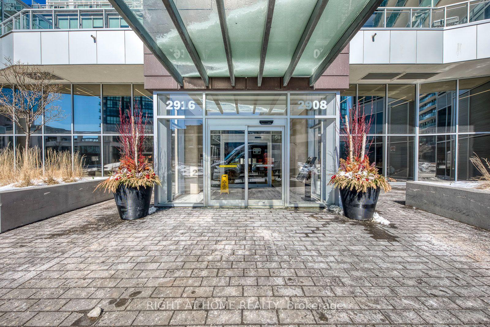 Photo 1 of Unit 3202, 2916 Highway 7 Road, Vaughan, Concord — HOMEH