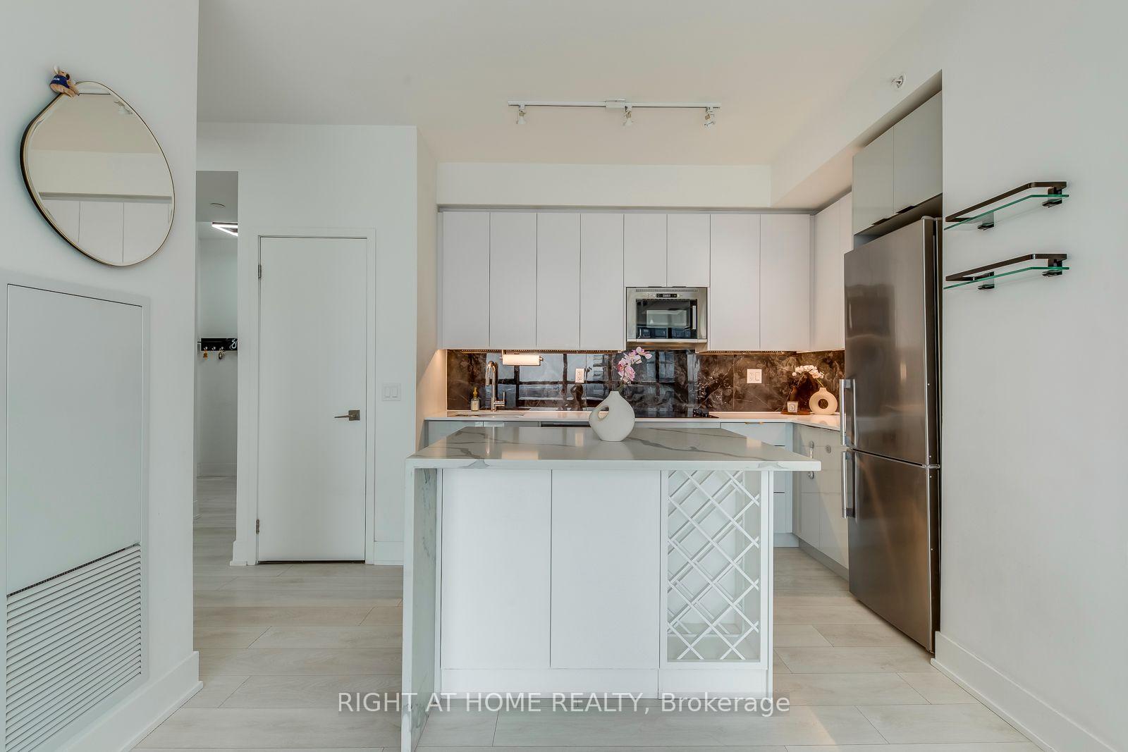 Photo 11 of Unit 3202, 2916 Highway 7 Road, Vaughan, Concord — HOMEH