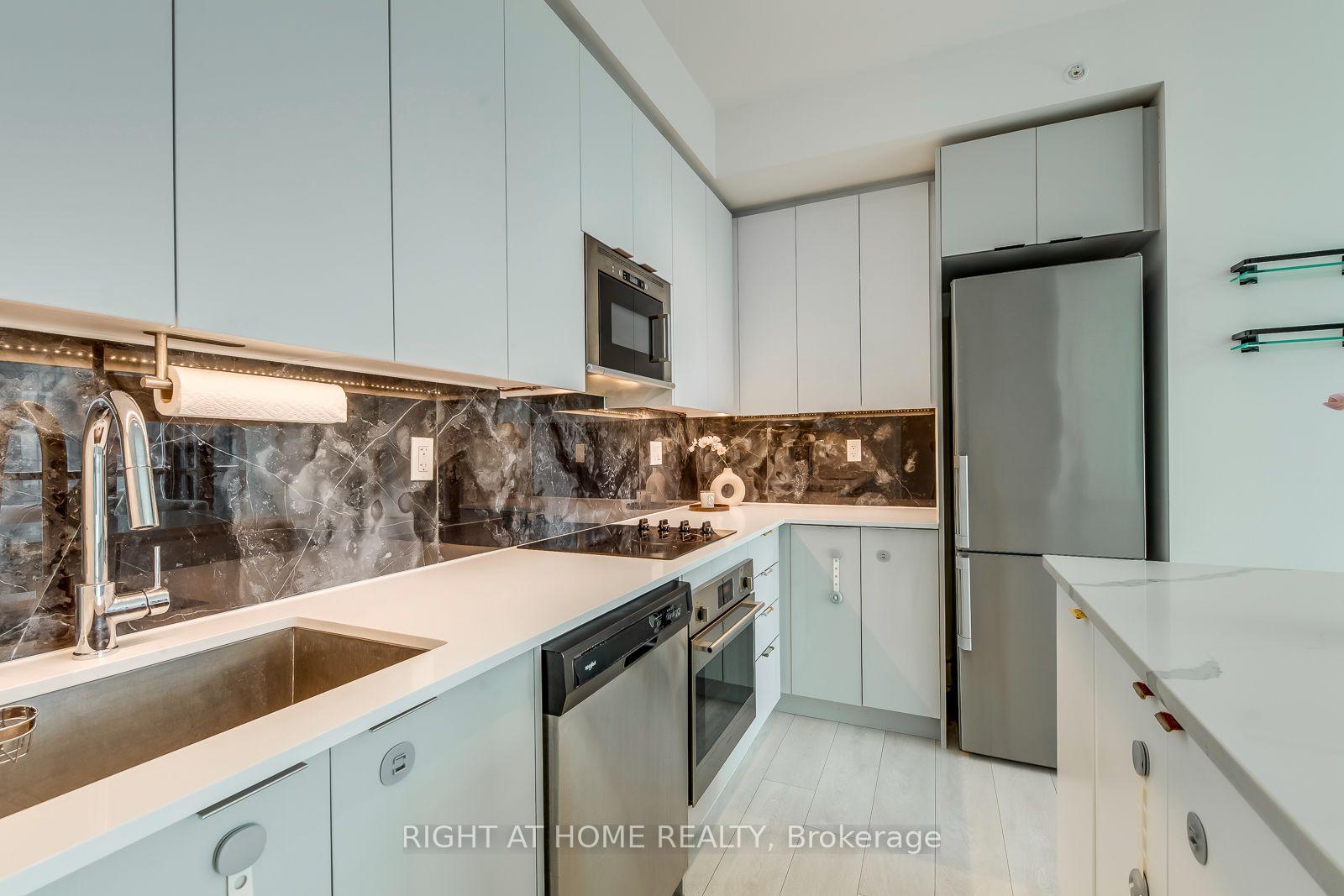 Photo 12 of Unit 3202, 2916 Highway 7 Road, Vaughan, Concord — HOMEH
