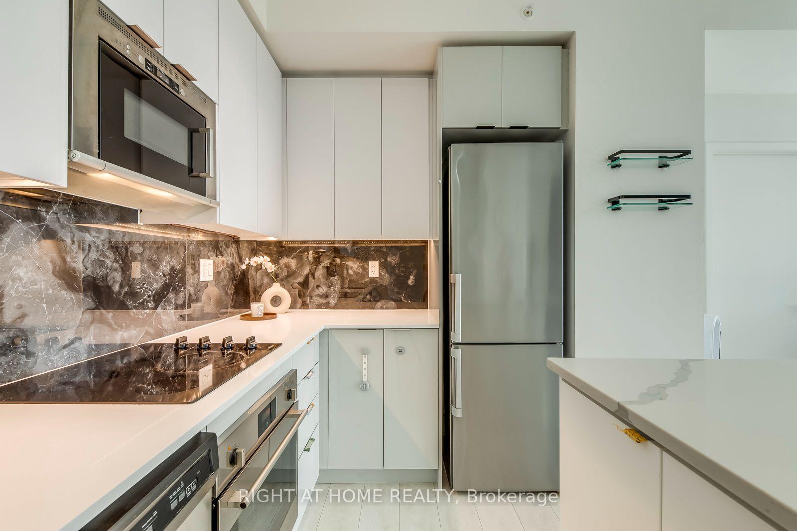 Photo 13 of Unit 3202, 2916 Highway 7 Road, Vaughan, Concord — HOMEH