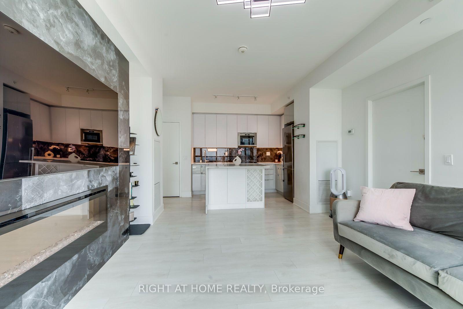 Photo 16 of Unit 3202, 2916 Highway 7 Road, Vaughan, Concord — HOMEH
