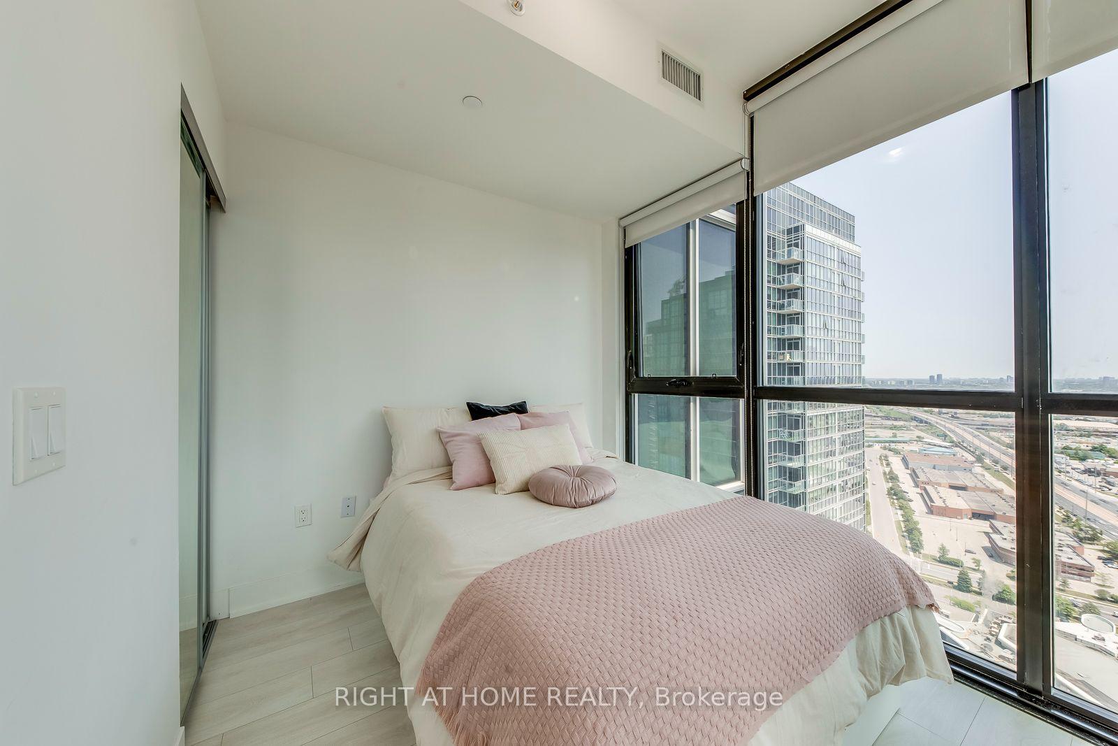 Photo 18 of Unit 3202, 2916 Highway 7 Road, Vaughan, Concord — HOMEH