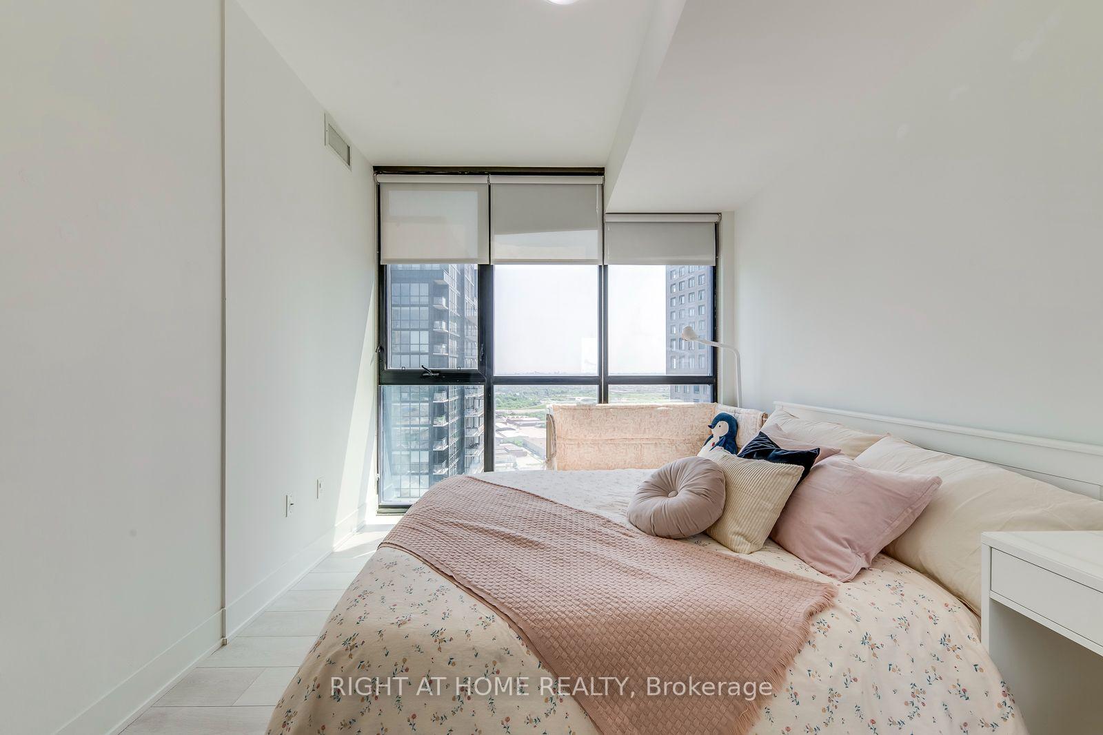 Photo 21 of Unit 3202, 2916 Highway 7 Road, Vaughan, Concord — HOMEH