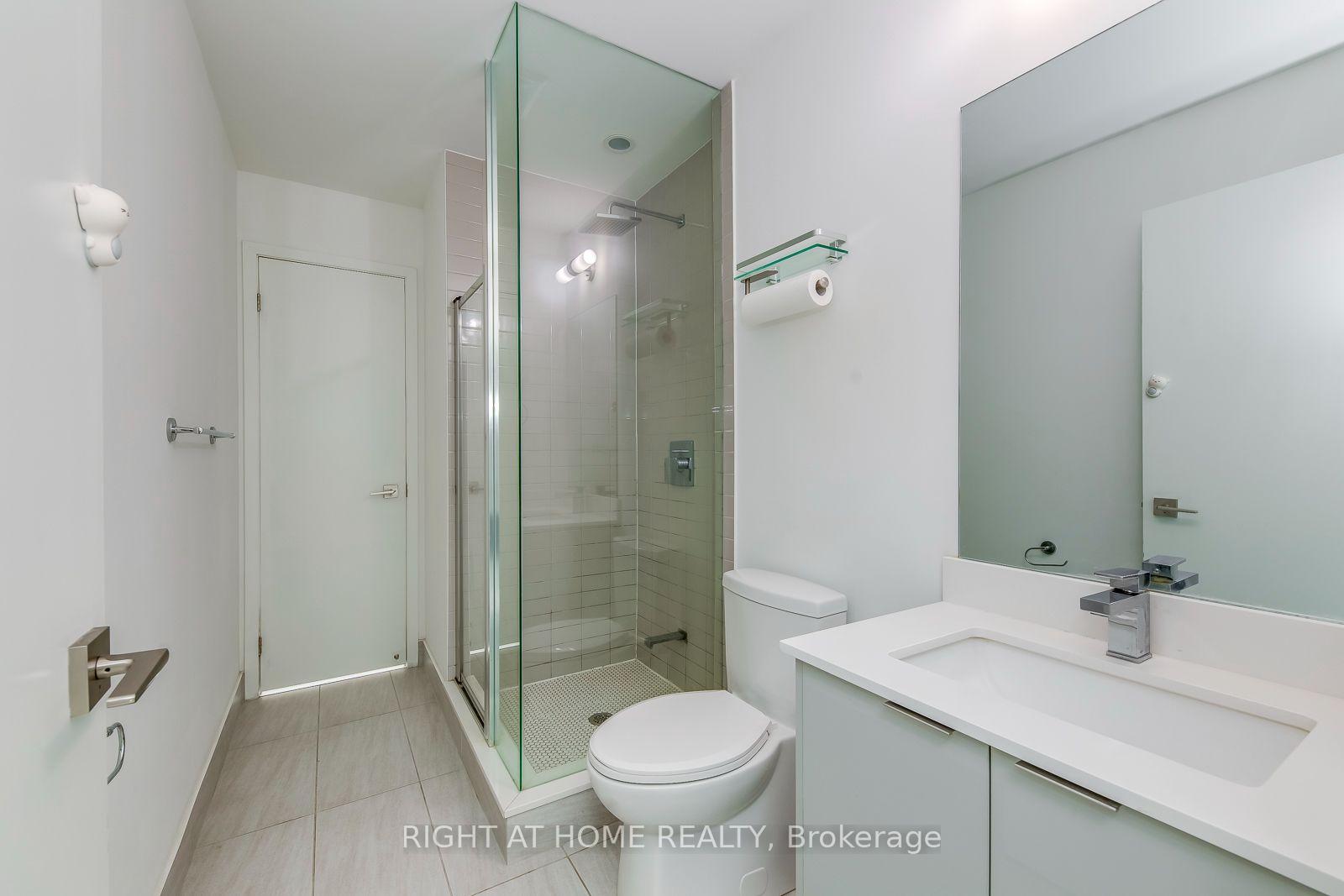 Photo 24 of Unit 3202, 2916 Highway 7 Road, Vaughan, Concord — HOMEH