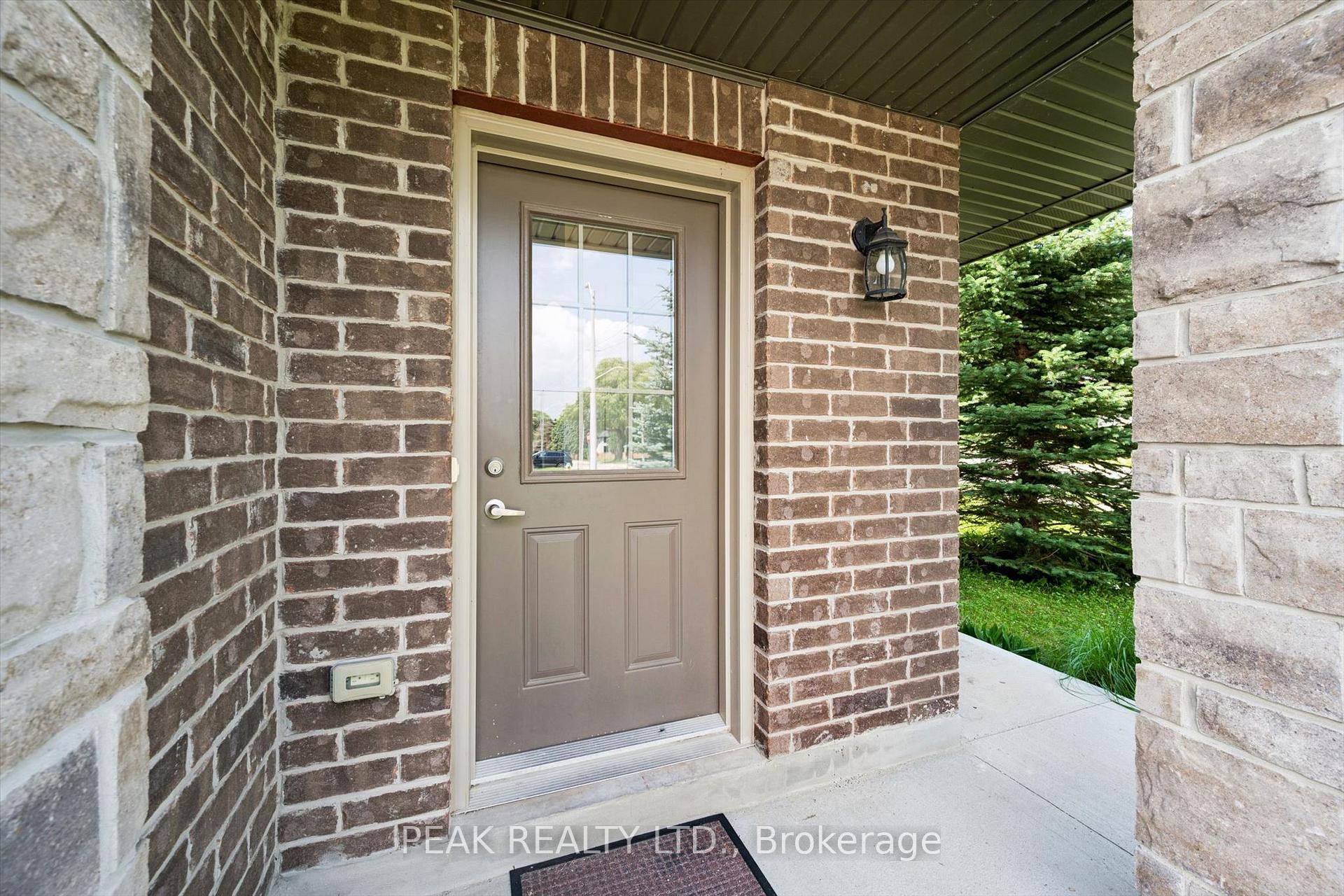 Photo 5 of 532 Wismer Street, Waterloo, Kiwanis Park — HOMEH